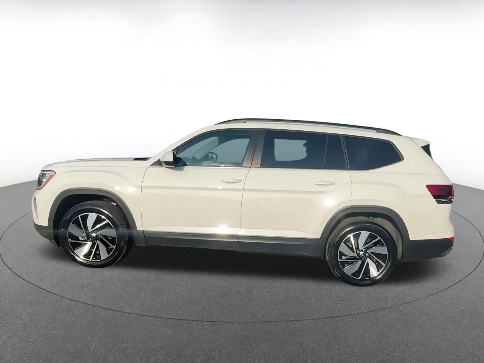 Thumbnail: 2024 Volkswagen Atlas - 9