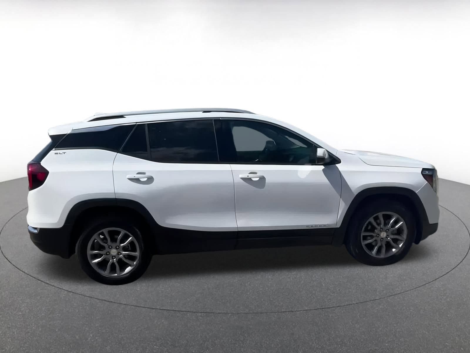 Thumbnail: 2024 GMC Terrain - 16