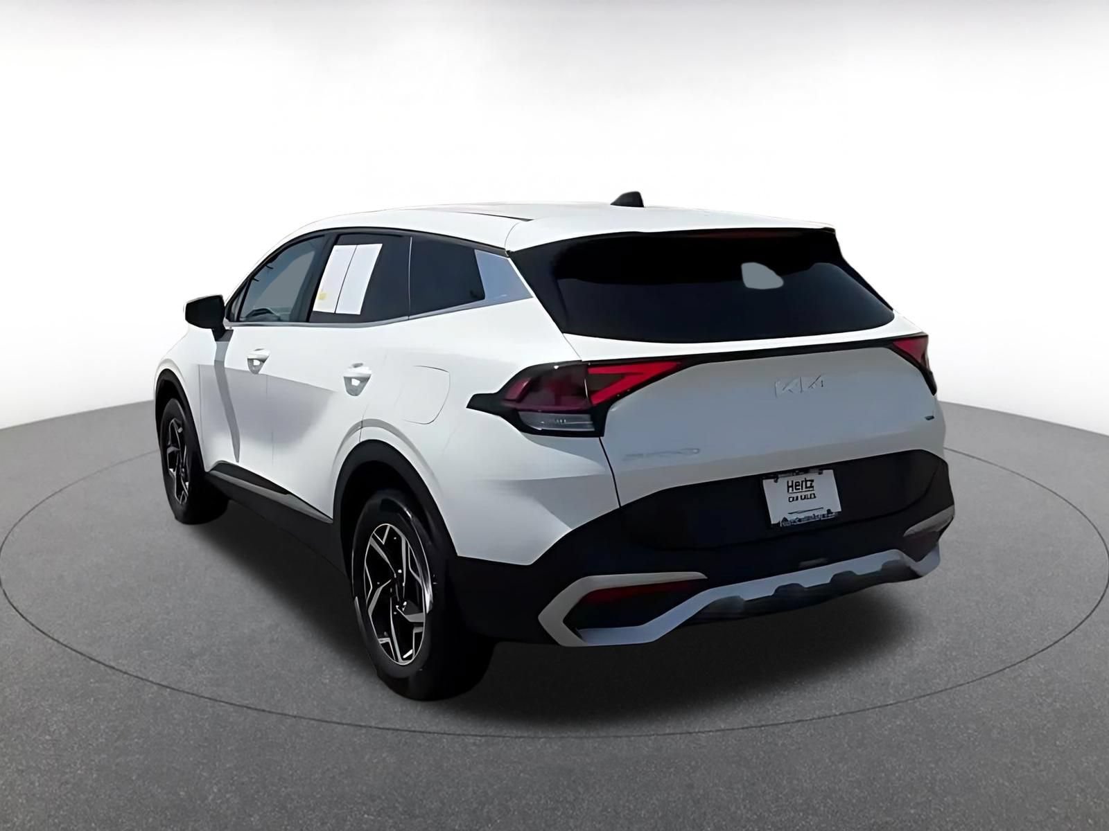 Thumbnail: 2025 Kia Sportage - 9