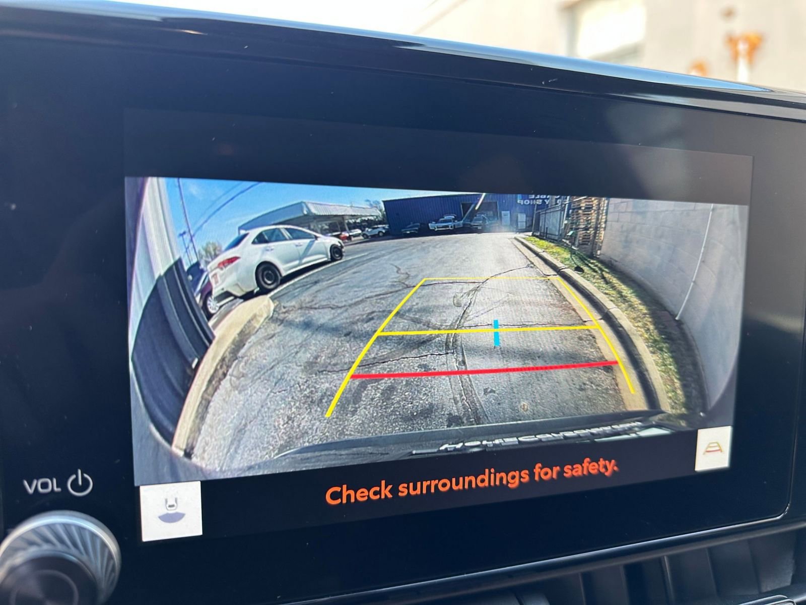 Thumbnail: 2025 Toyota RAV4 - 17