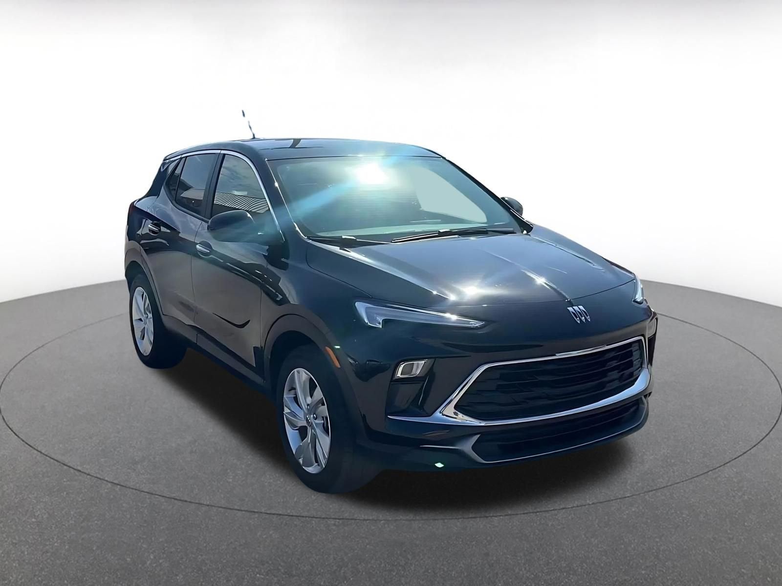 Thumbnail: 2025 Buick Encore GX - 3