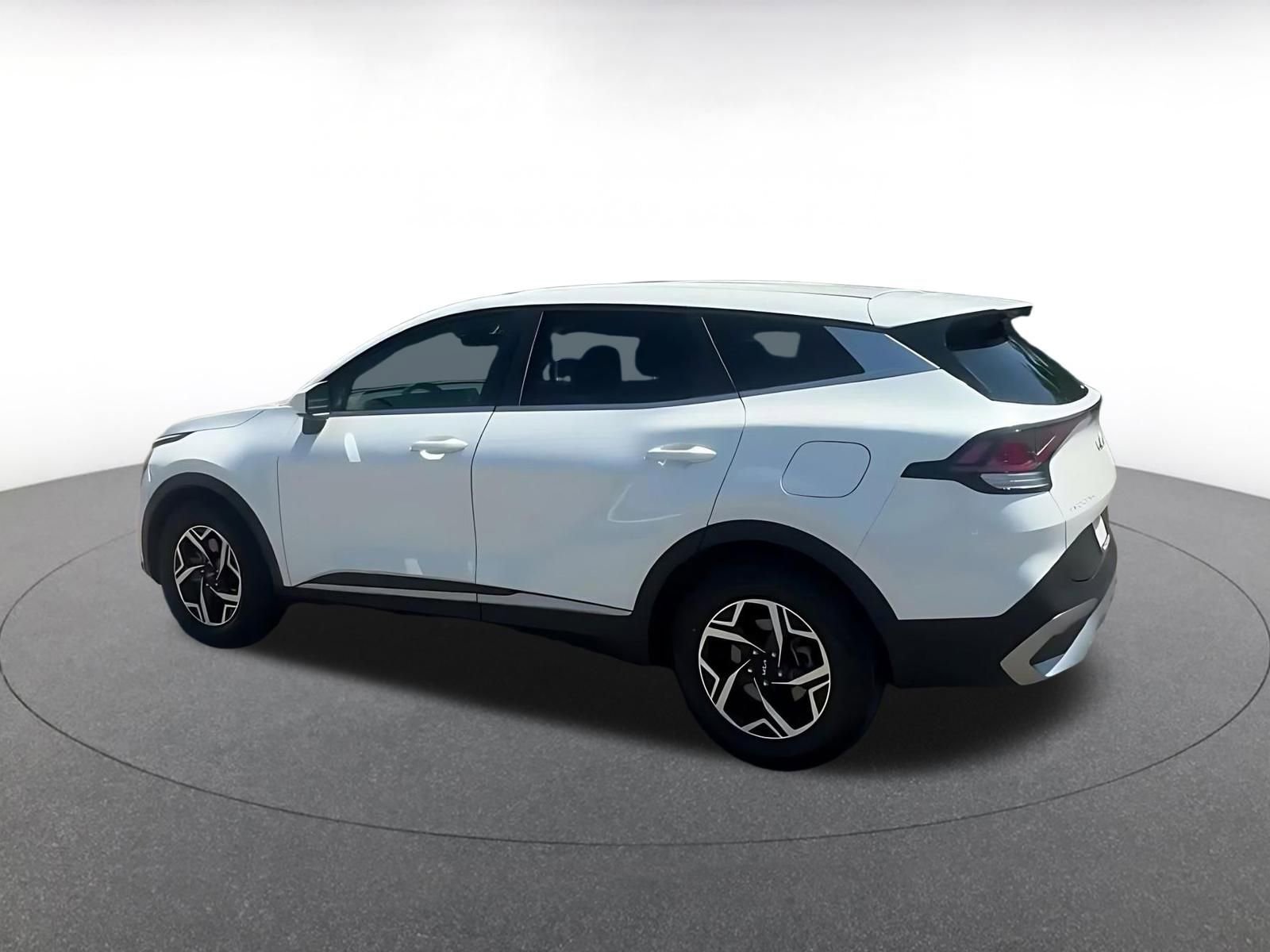 Thumbnail: 2024 Kia Sportage - 10