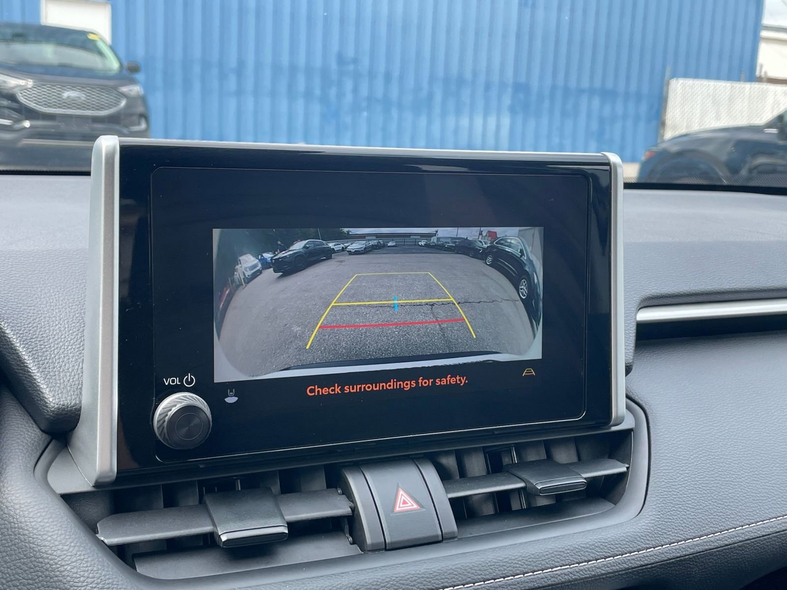 Thumbnail: 2025 Toyota RAV4 - 17