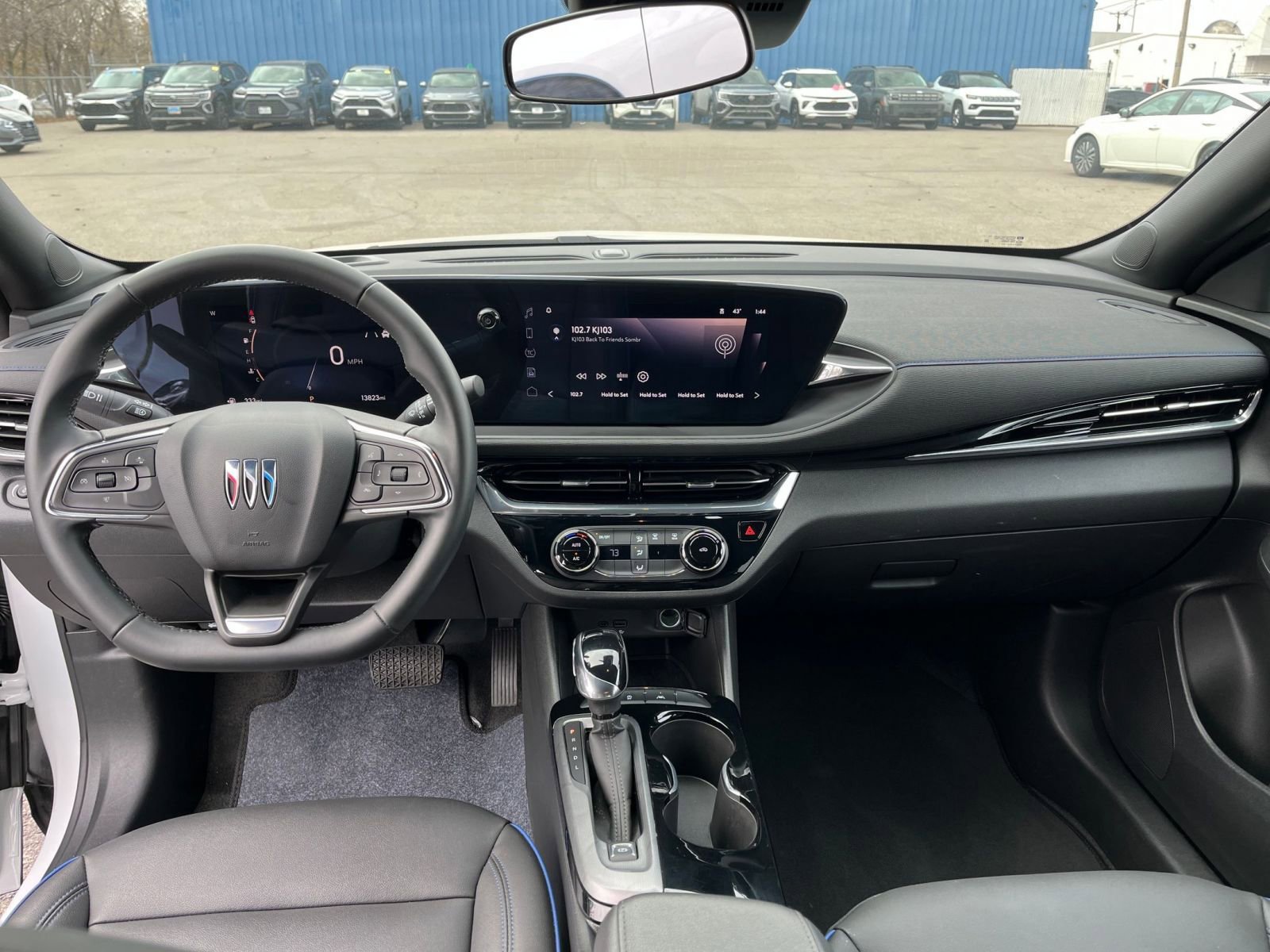 Thumbnail: 2025 Buick Envista - 32