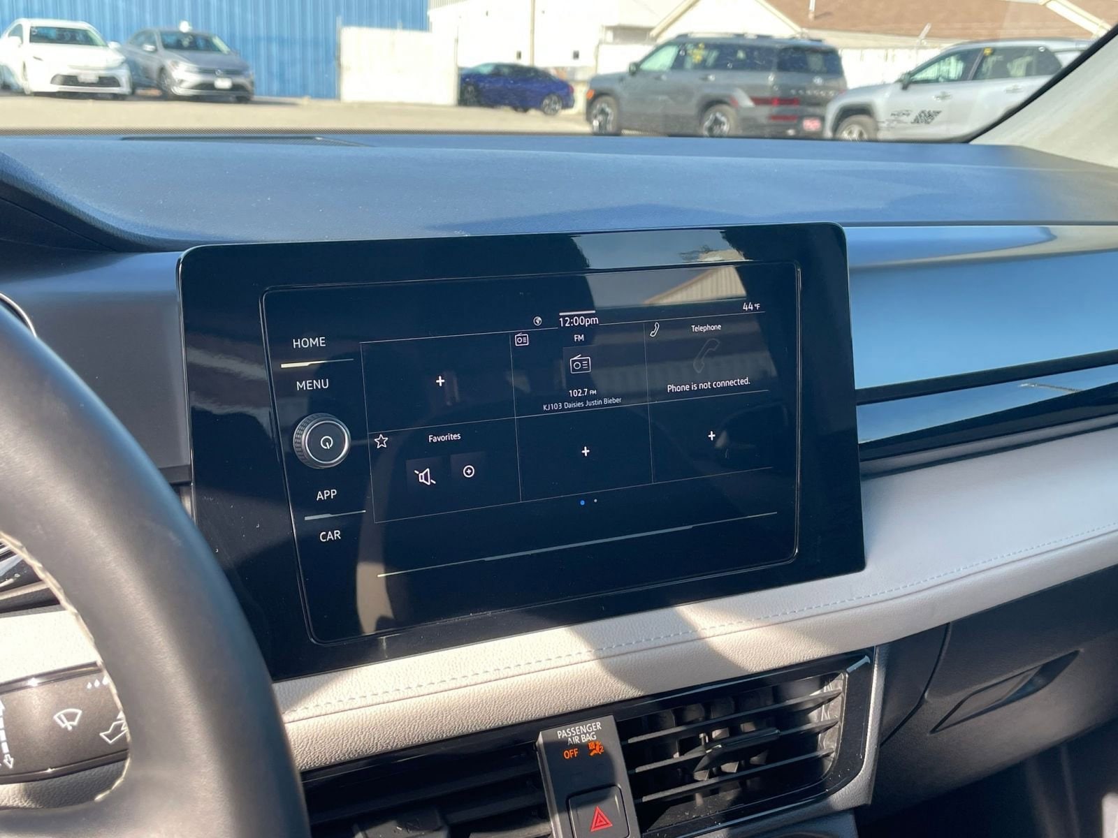 Thumbnail: 2025 Volkswagen Taos - 21