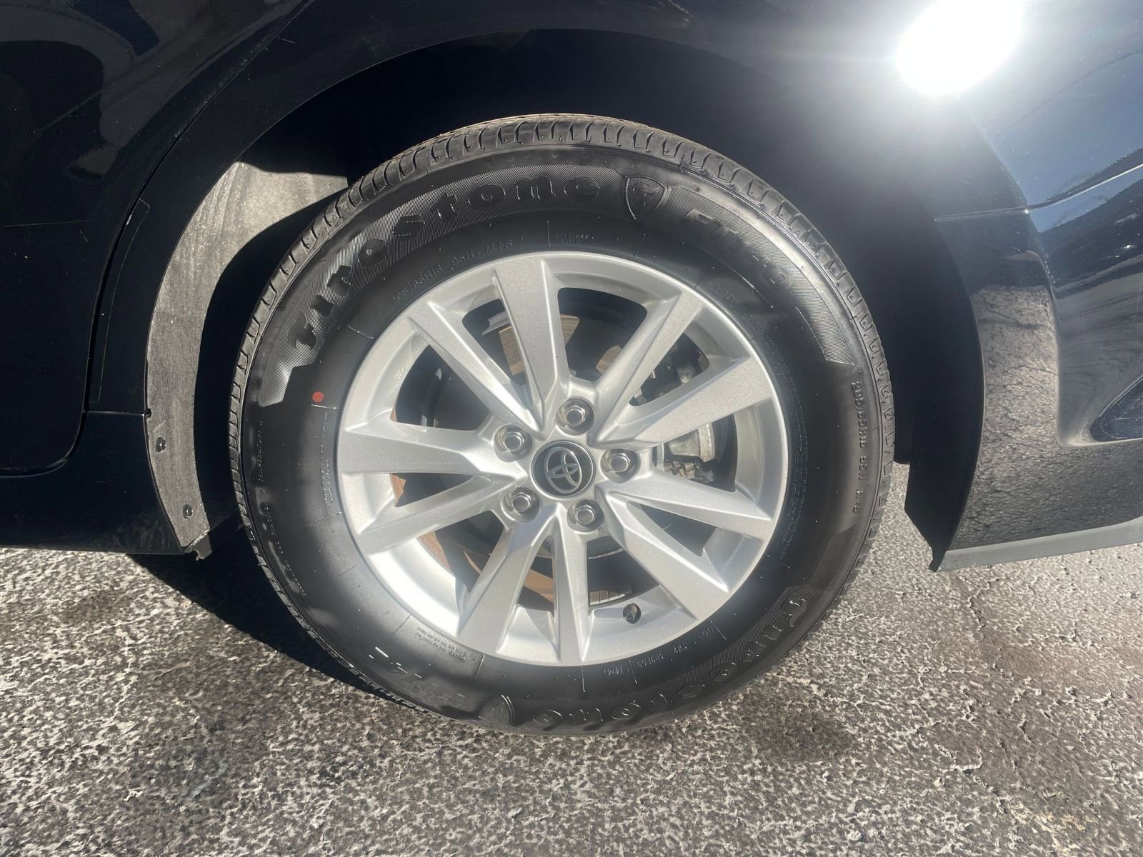 Thumbnail: 2025 Toyota Camry - 29