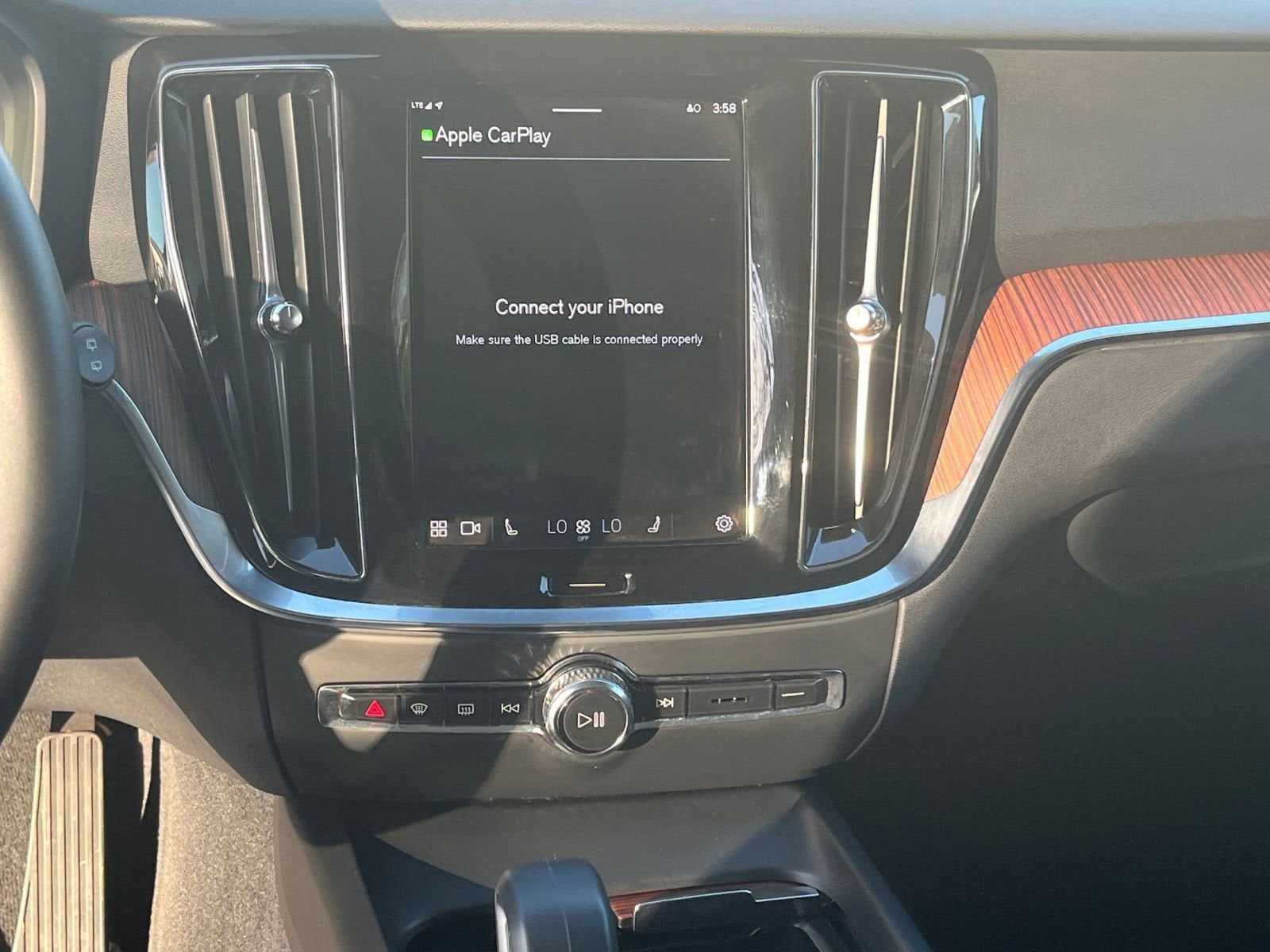 Thumbnail: 2025 Volvo S60 - 18