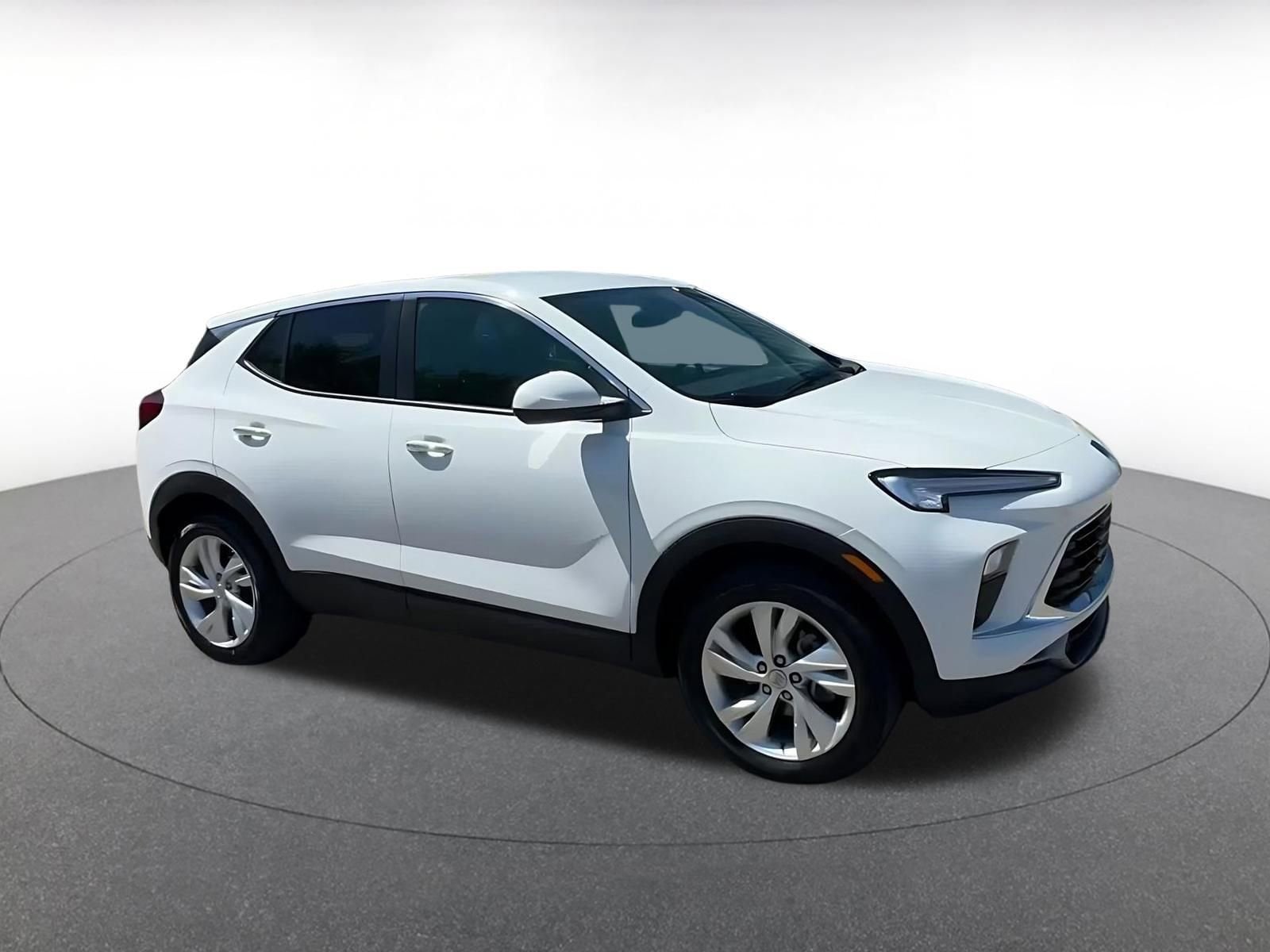 Thumbnail: 2025 Buick Encore GX - 2