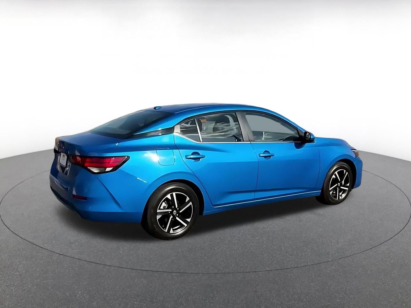 Thumbnail: 2025 Nissan Sentra - 13