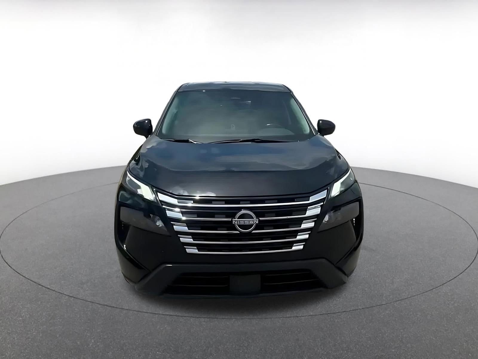 Thumbnail: 2025 Nissan Rogue - 4