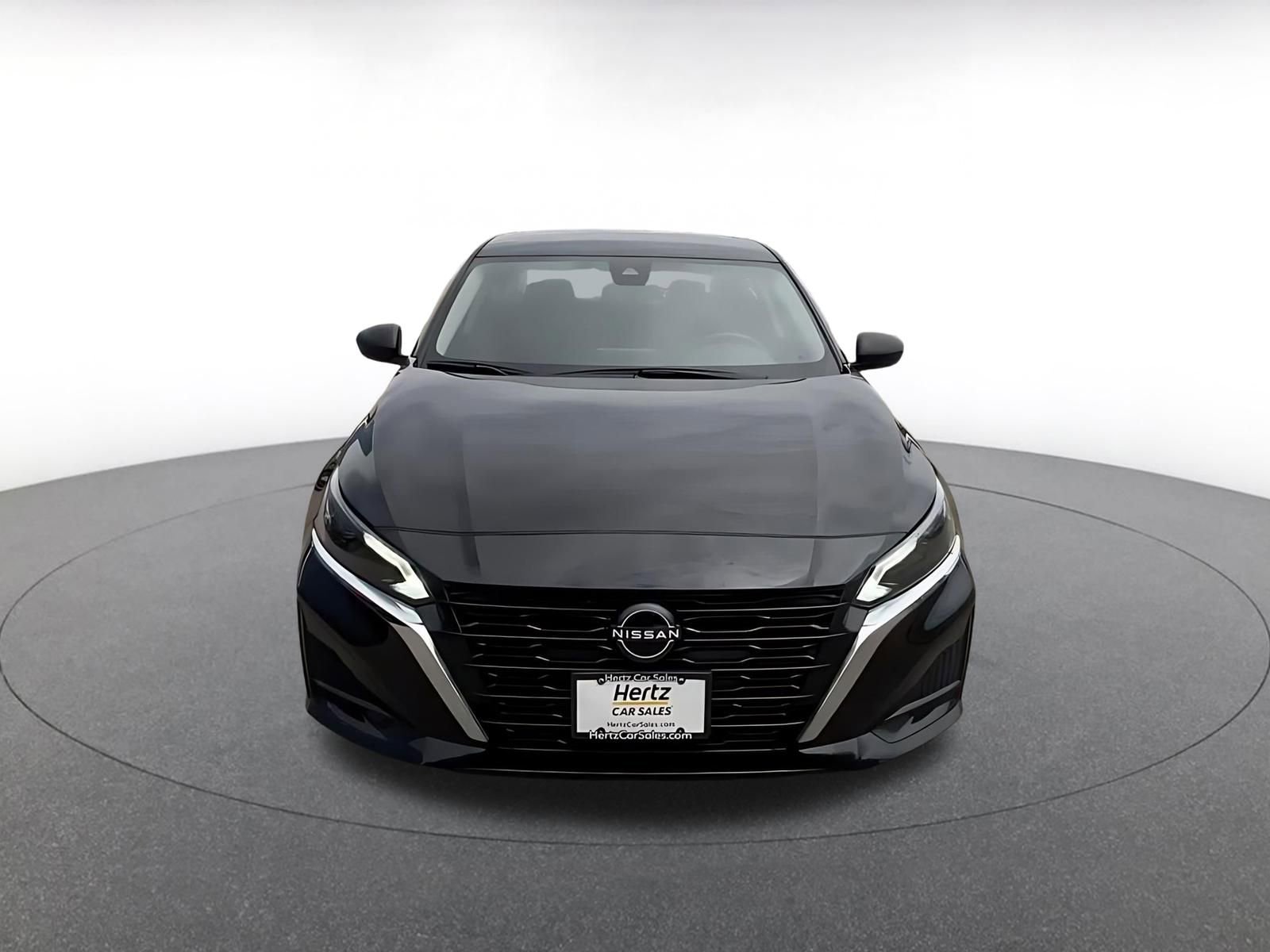 Thumbnail: 2025 Nissan Altima - 4
