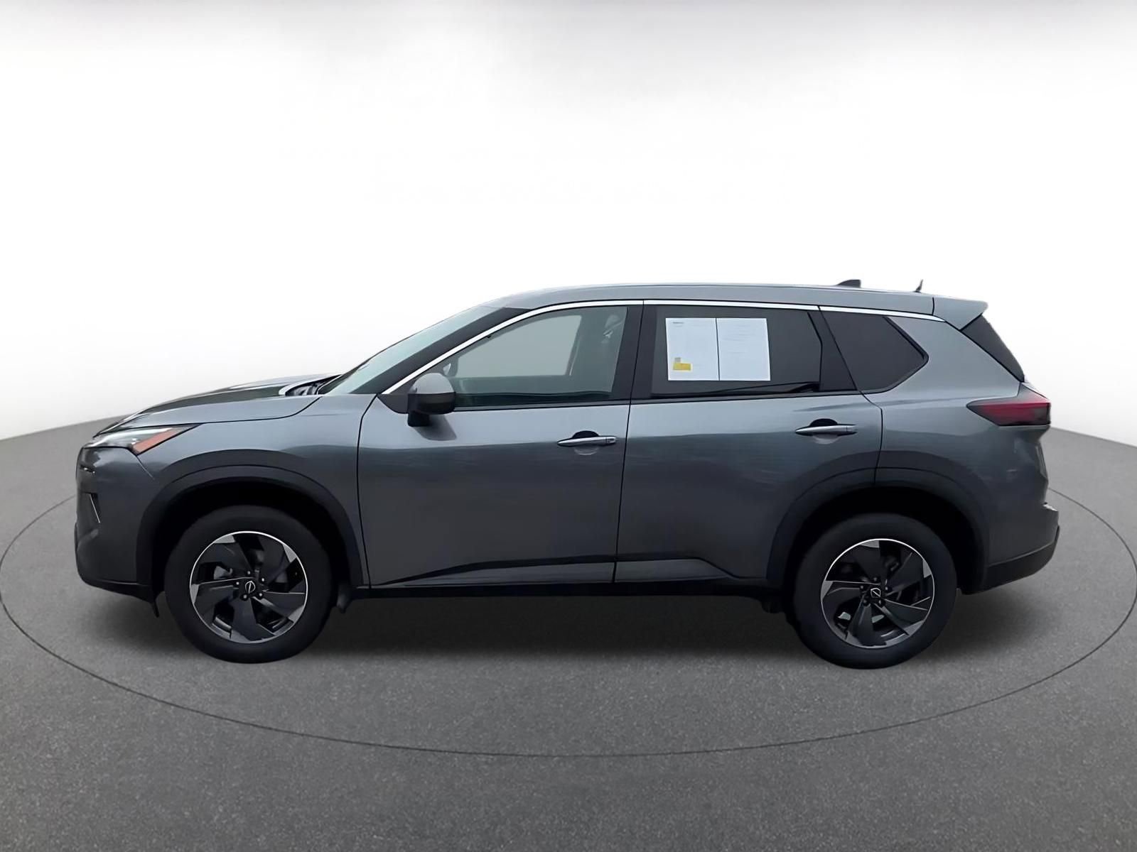 Thumbnail: 2025 Nissan Rogue - 9