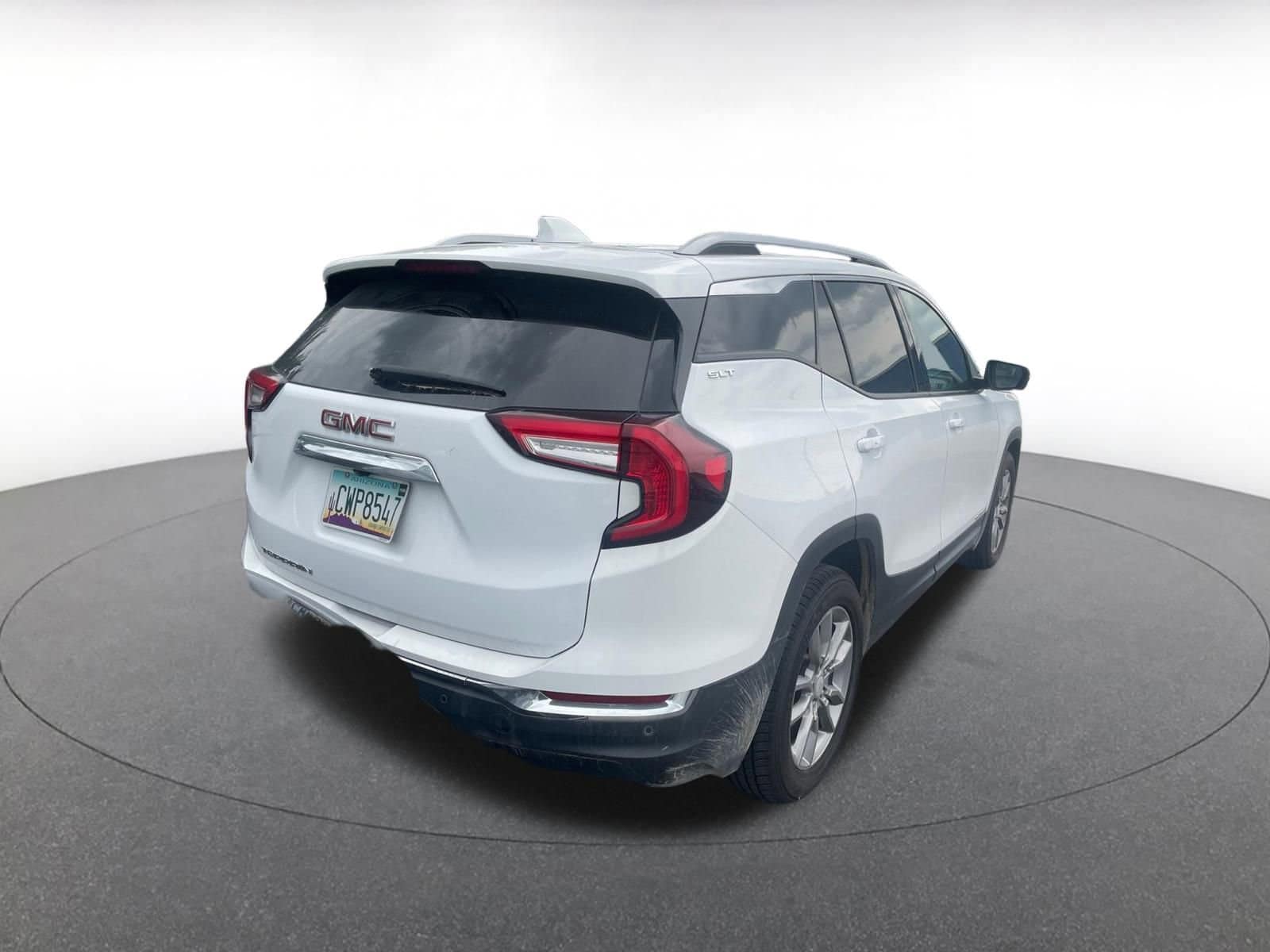 2023 GMC Terrain SLT 4