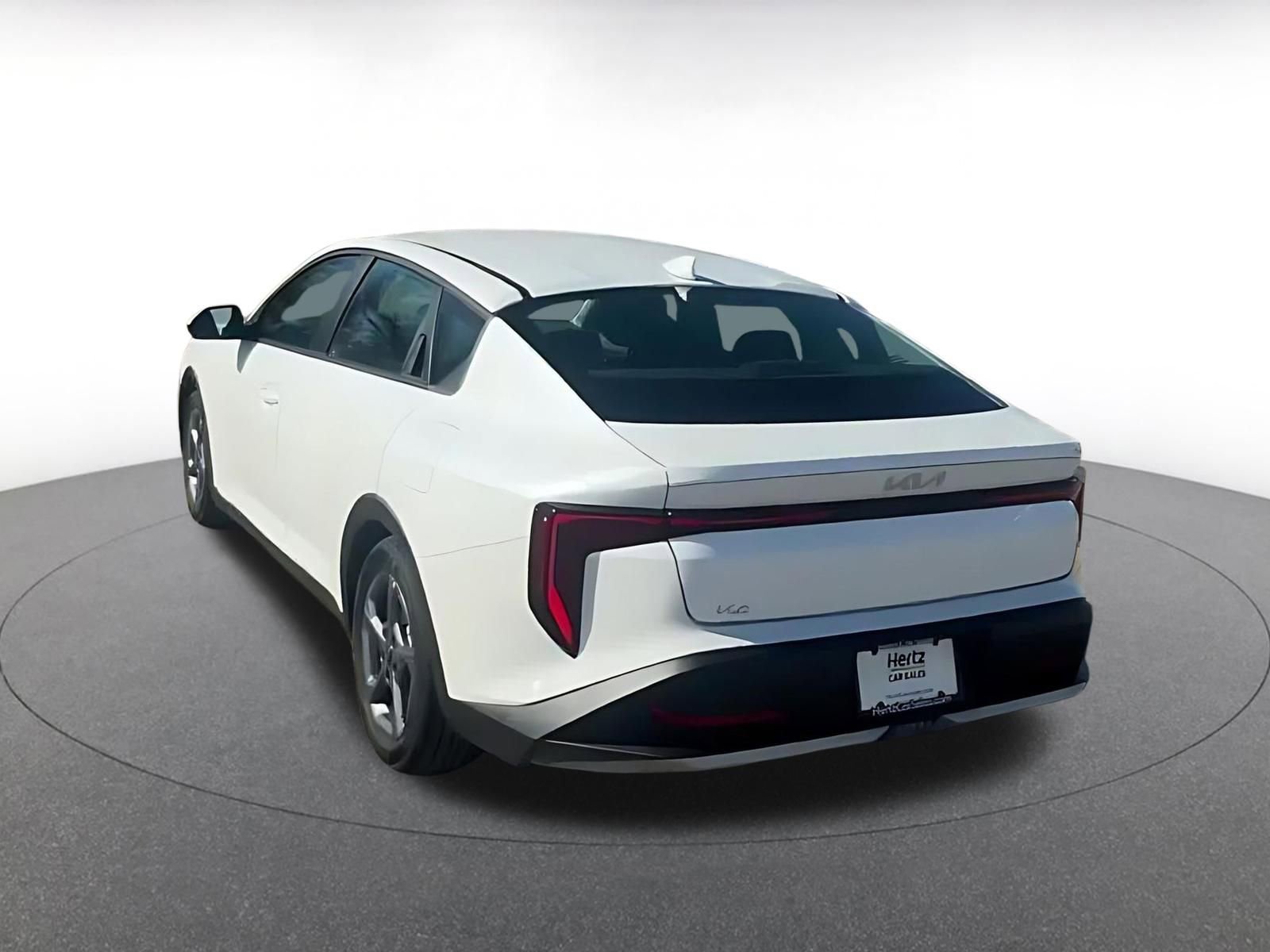 Thumbnail: 2025 Kia K4 - 10