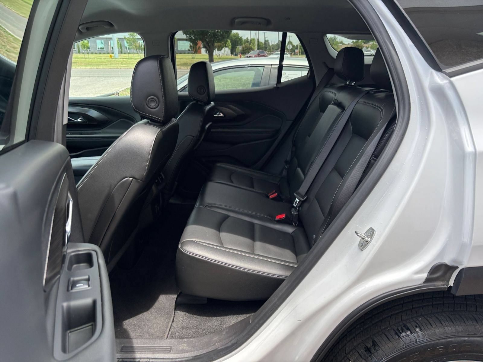 Thumbnail: 2024 GMC Terrain - 23