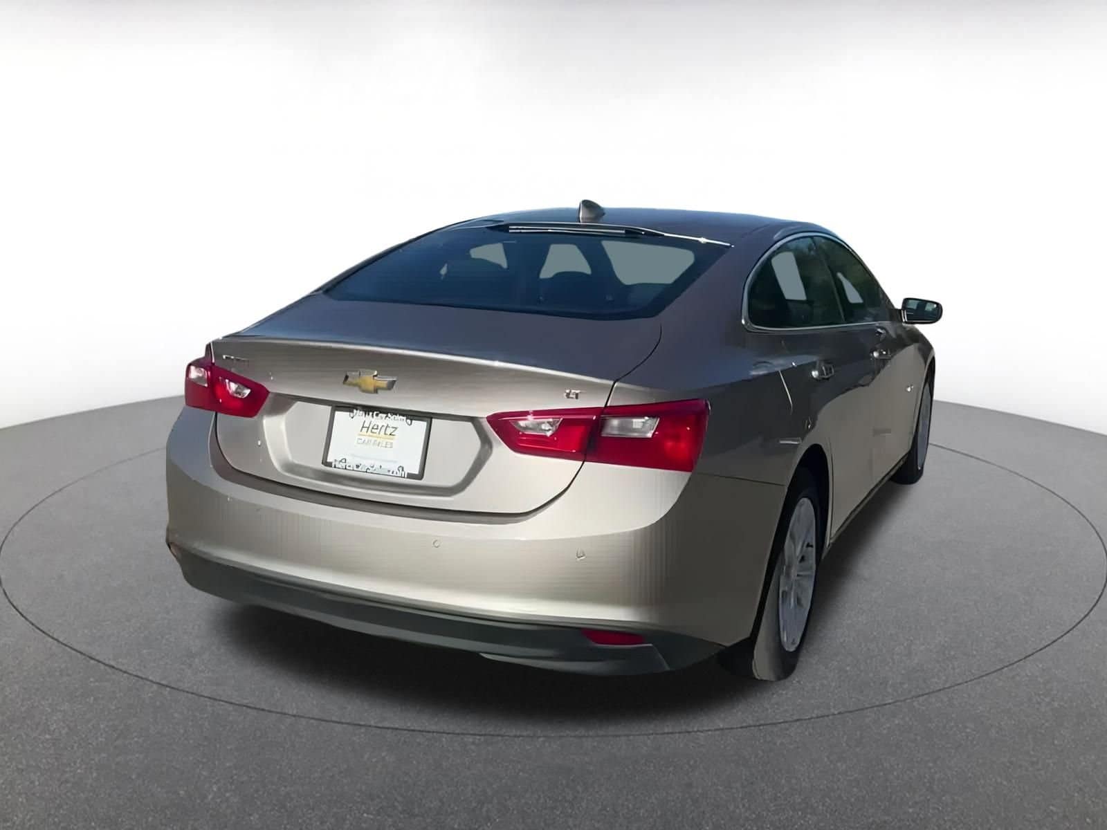 Thumbnail: 2024 Chevrolet Malibu - 14