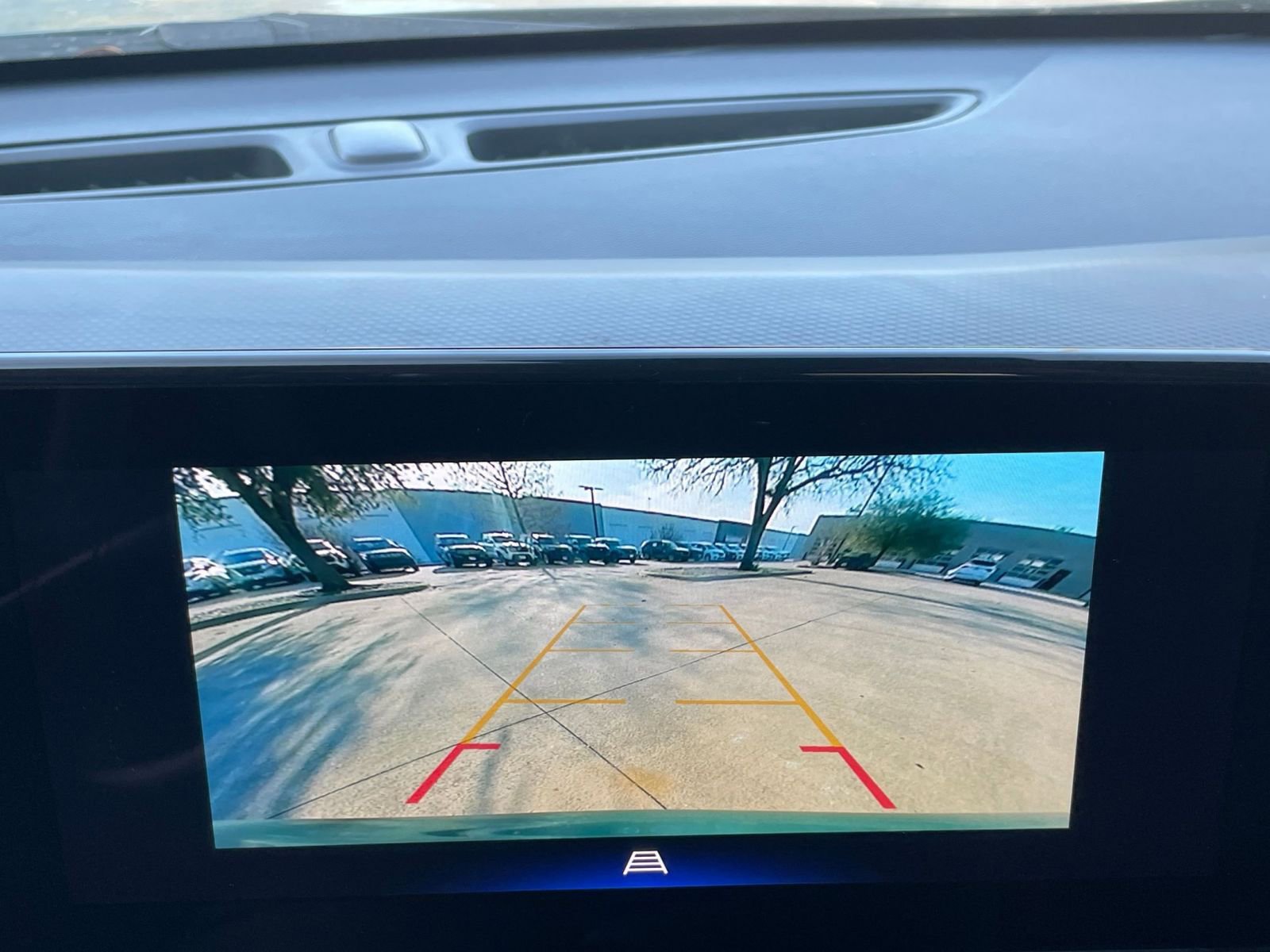 Thumbnail: 2025 Chevrolet Trax - 24