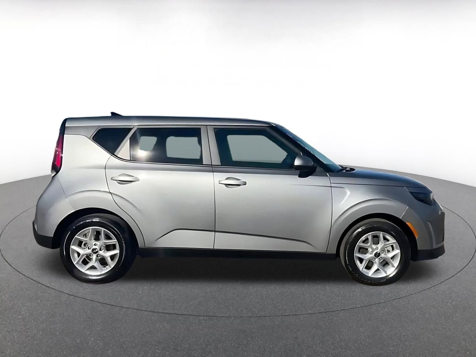 Thumbnail: 2025 Kia Soul - 15