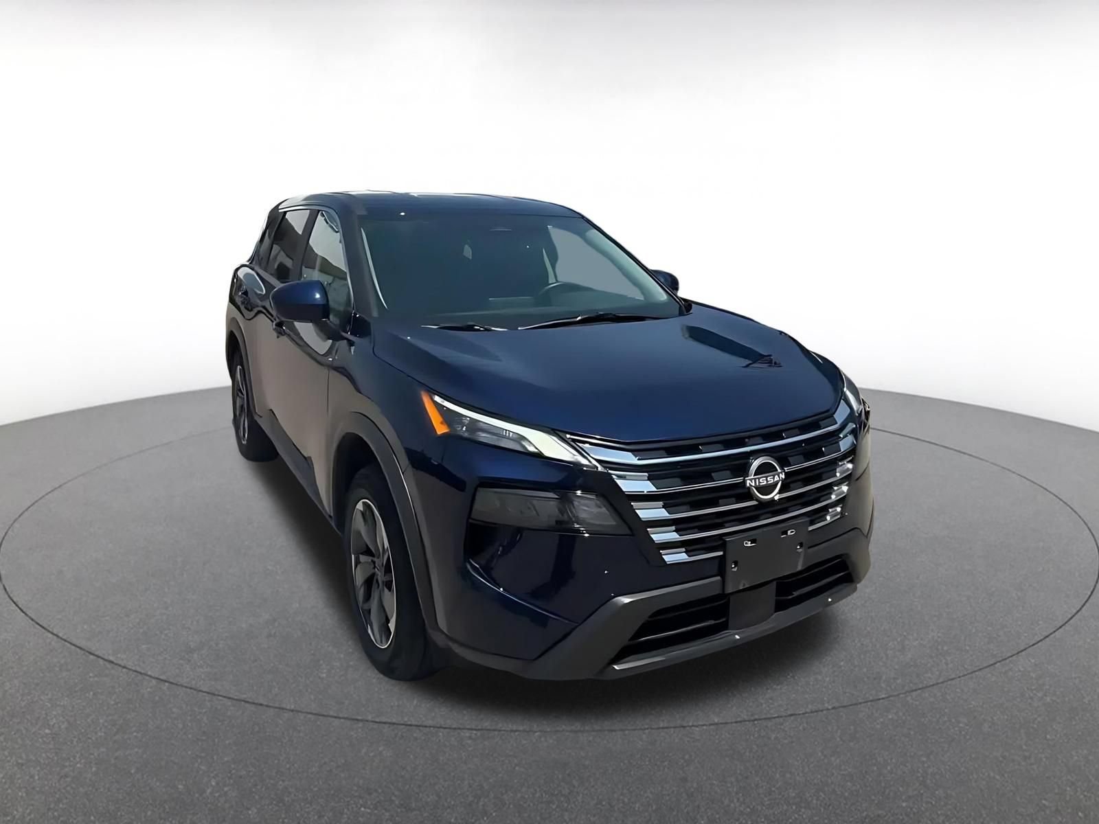 Thumbnail: 2026 Nissan Rogue - 3
