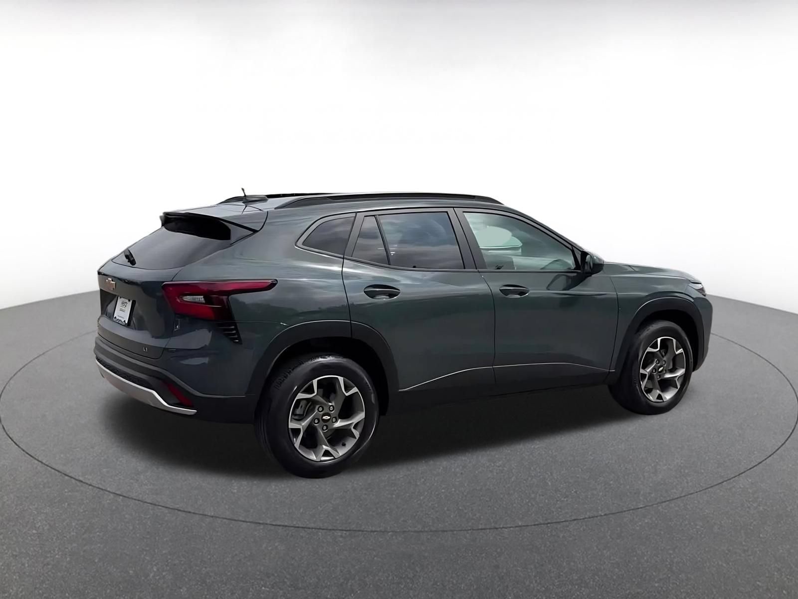 Thumbnail: 2025 Chevrolet Trax - 15