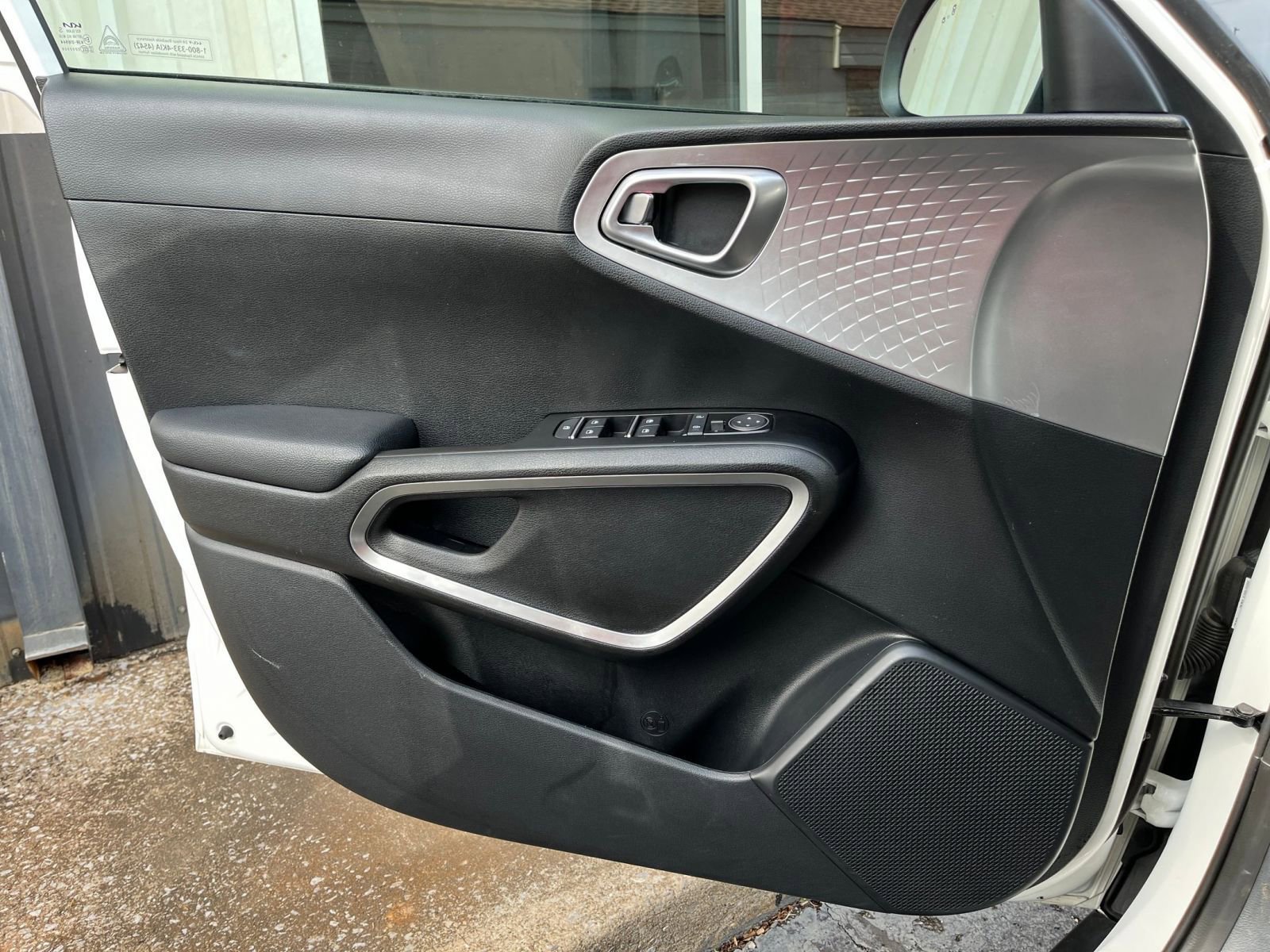 Thumbnail: 2025 Kia Soul - 18