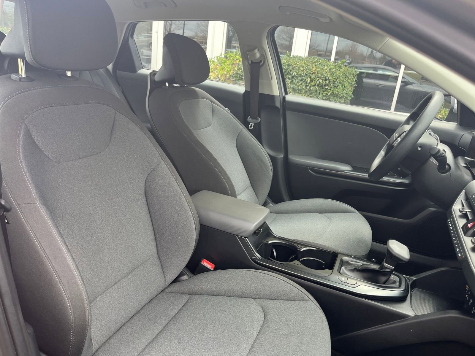 Thumbnail: 2025 Kia K4 - 35