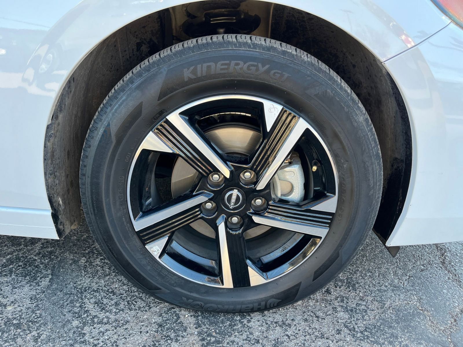 Thumbnail: 2025 Nissan Sentra - 29