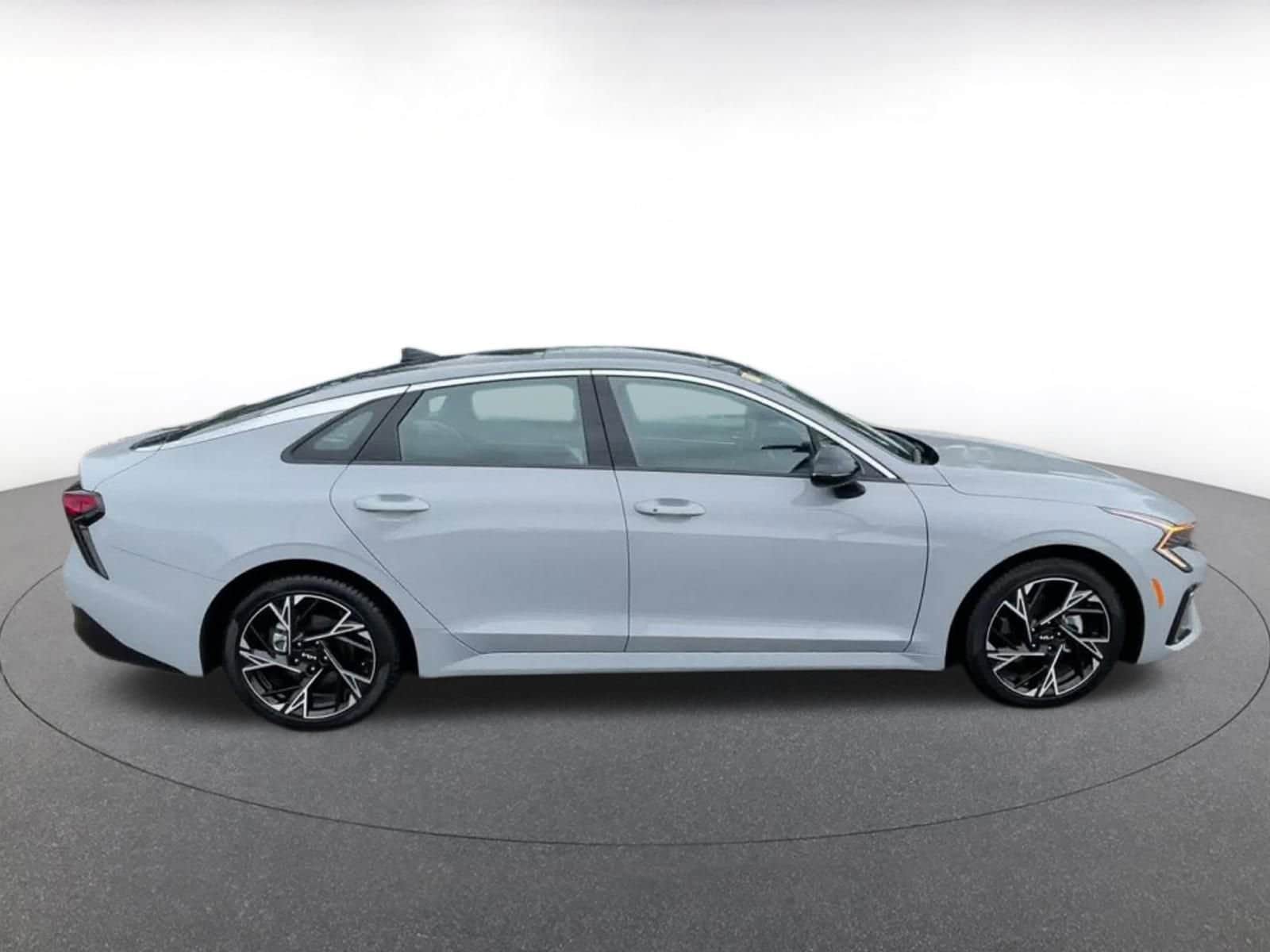 2025 Kia K5 GT-Line 16