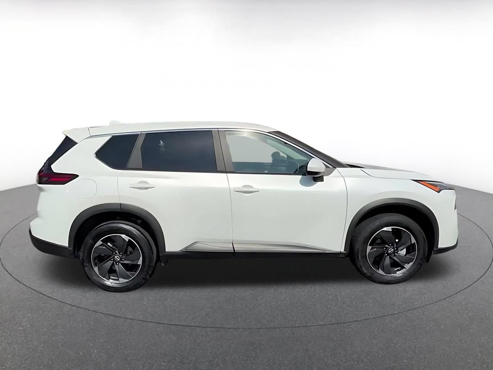 Thumbnail: 2025 Nissan Rogue - 13