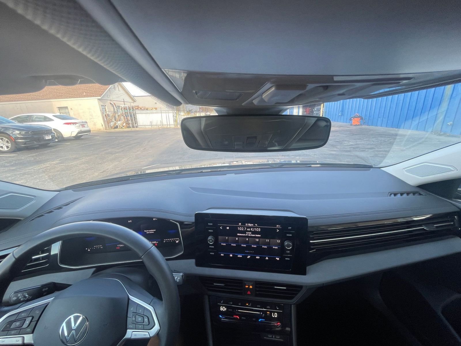 Thumbnail: 2025 Volkswagen Jetta - 32