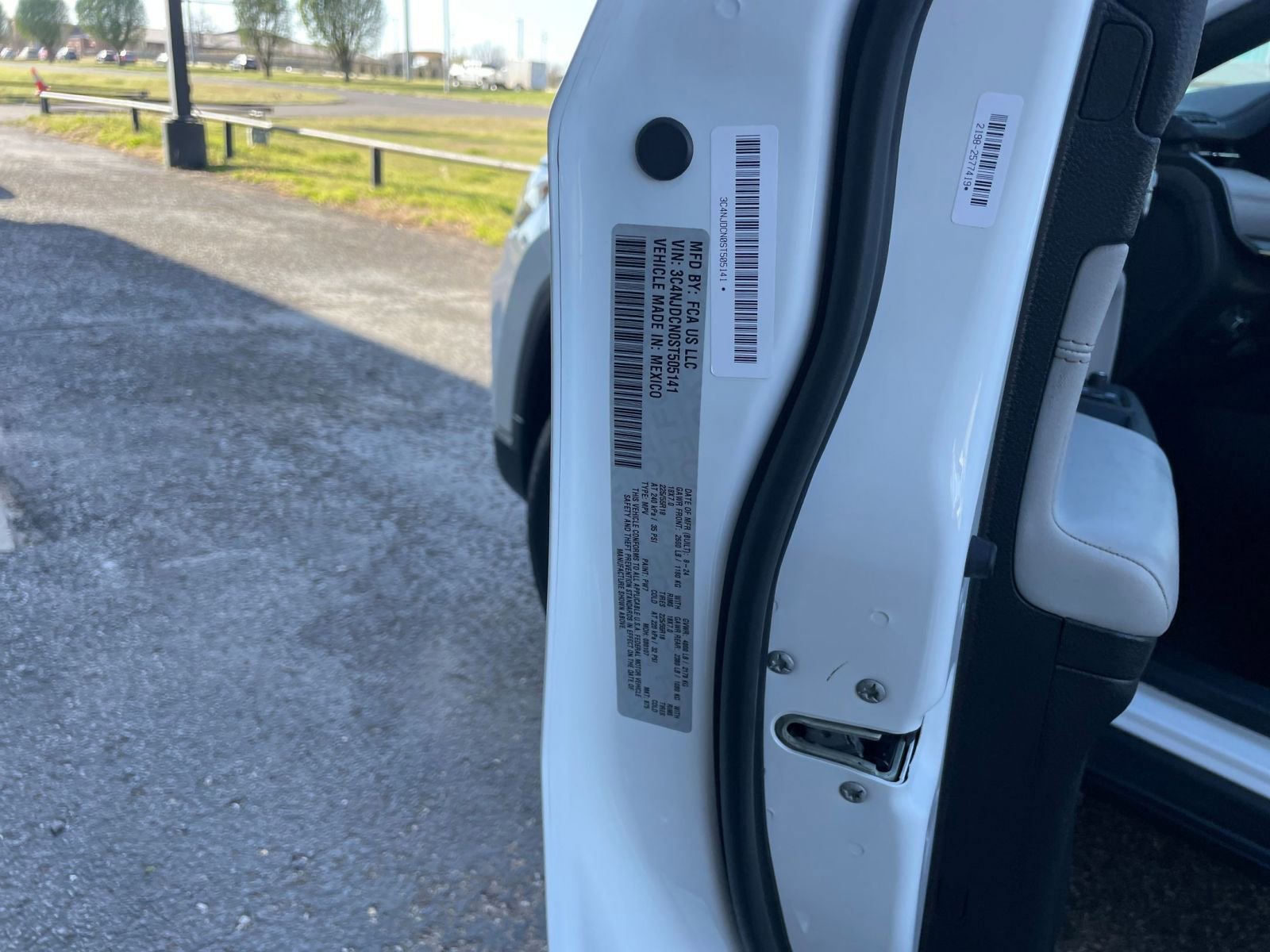 Thumbnail: 2025 Jeep Compass - 30