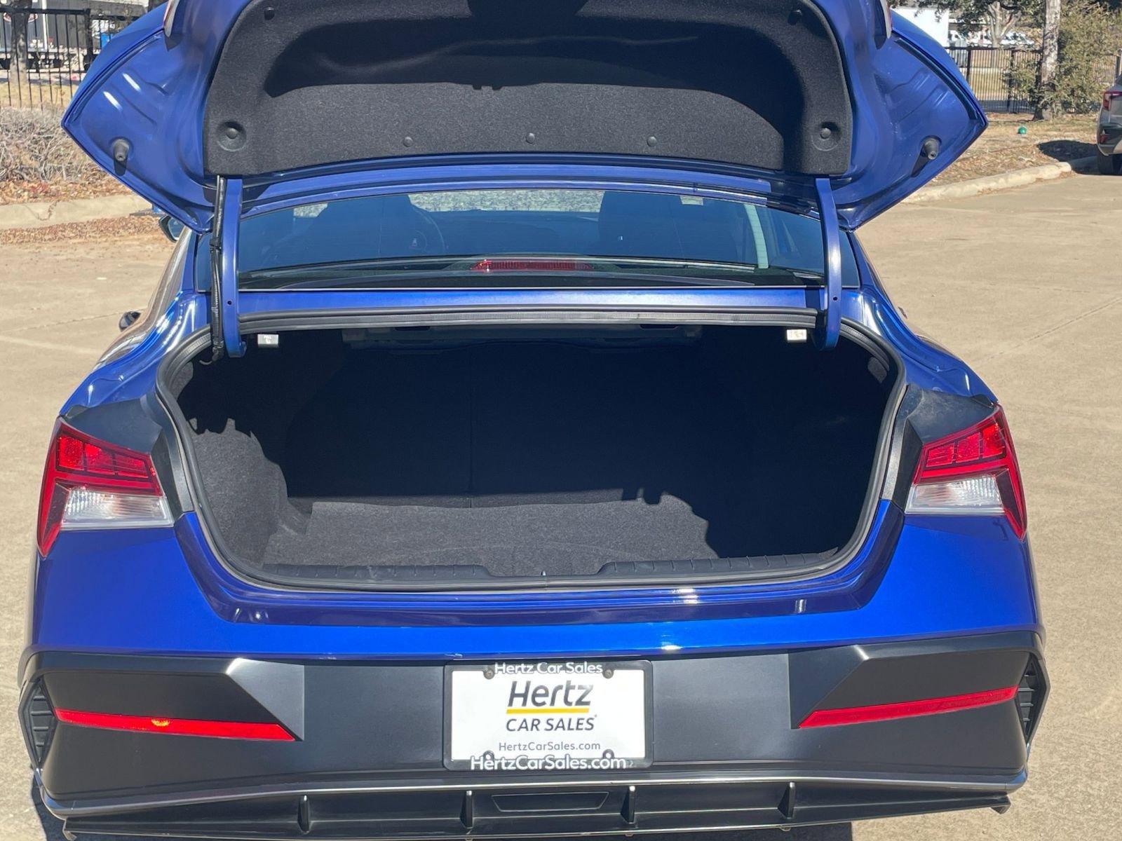 Thumbnail: 2025 Hyundai Elantra - 34