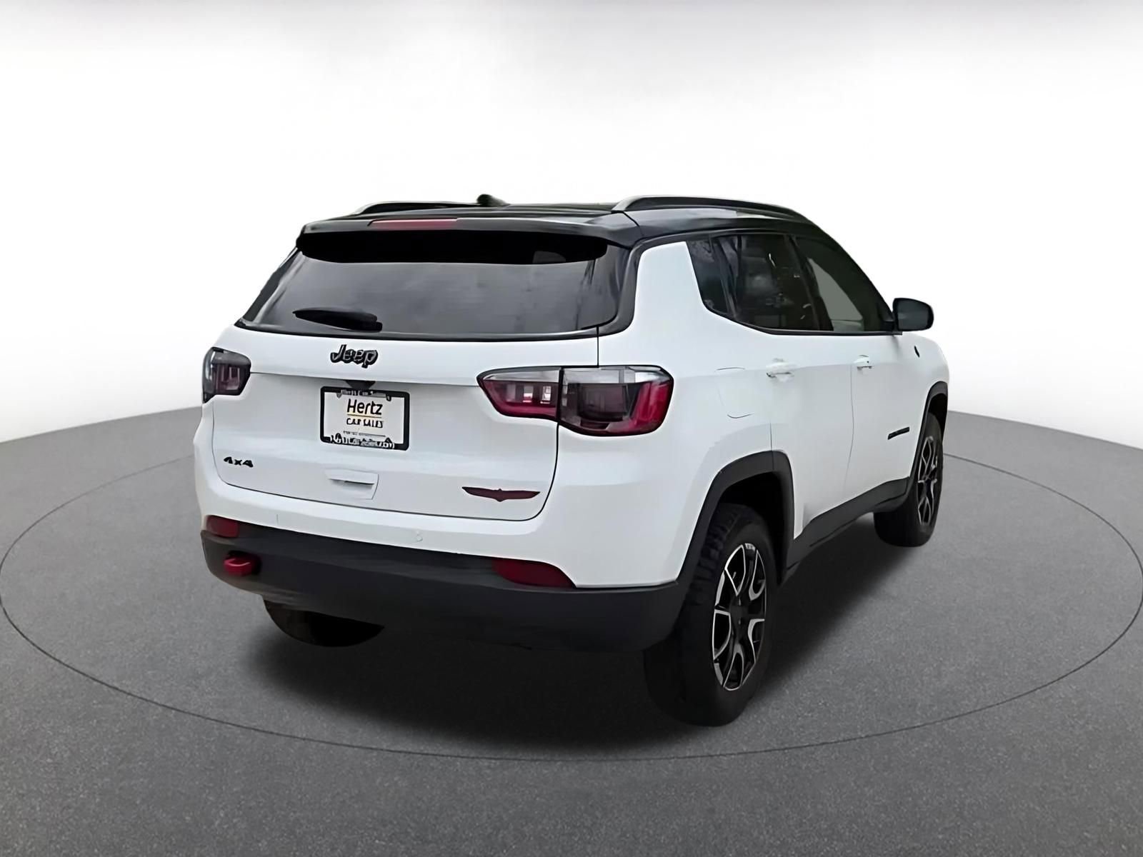 Thumbnail: 2025 Jeep Compass - 14