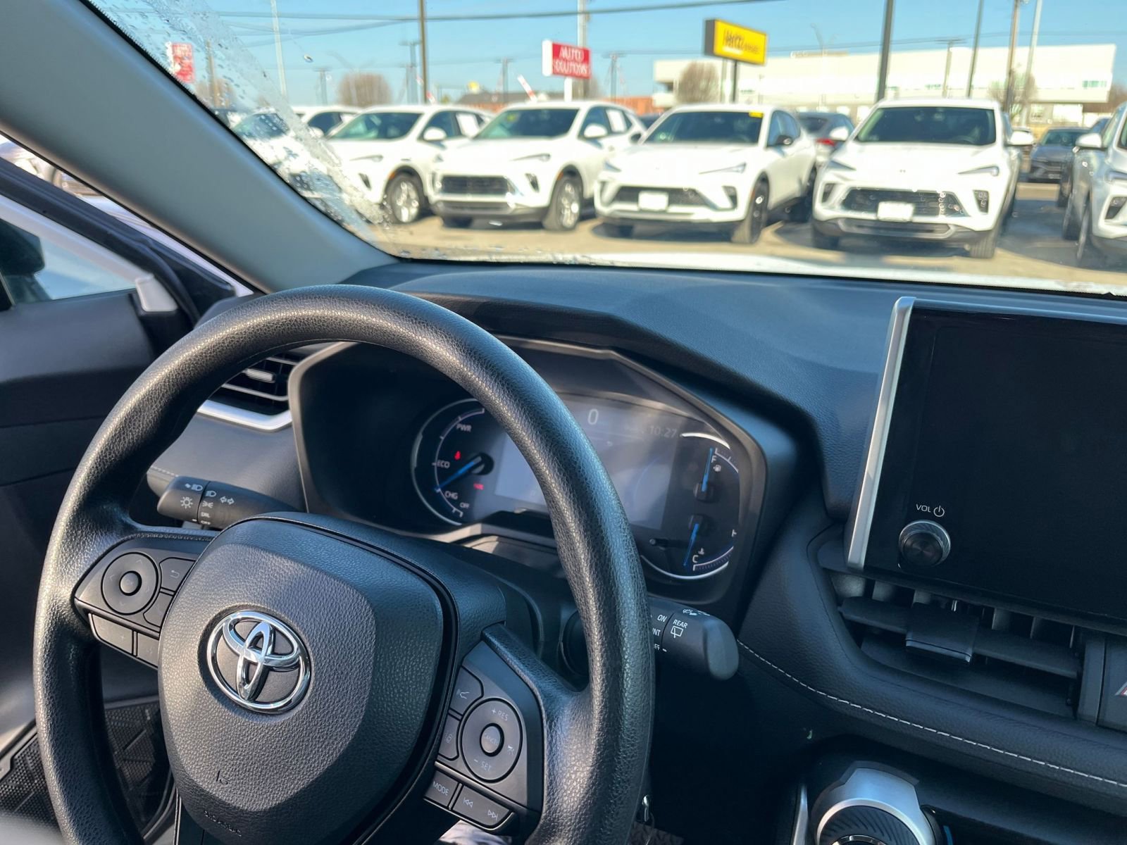 Thumbnail: 2025 Toyota RAV4 - 33