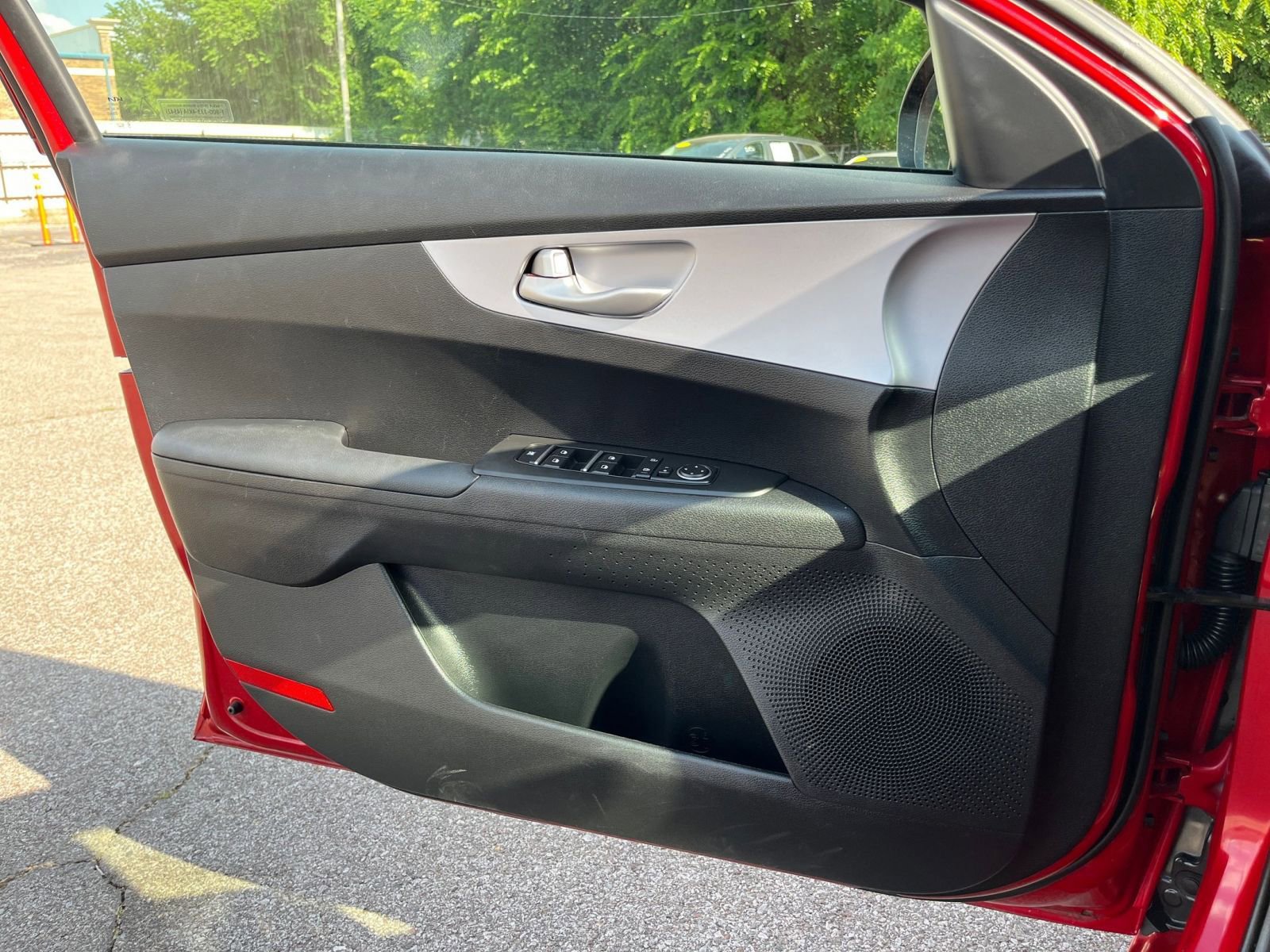 Thumbnail: 2024 Kia Forte - 20