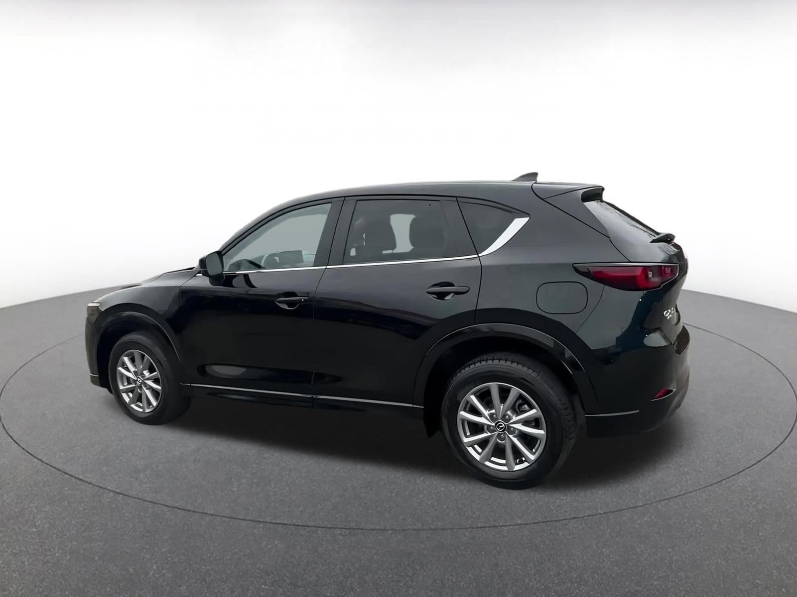 Thumbnail: 2025 Mazda CX-5 - 10