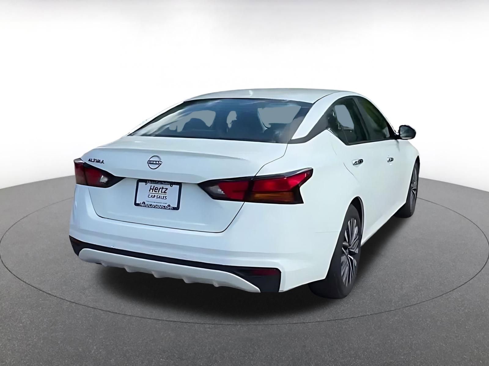 Thumbnail: 2025 Nissan Altima - 14