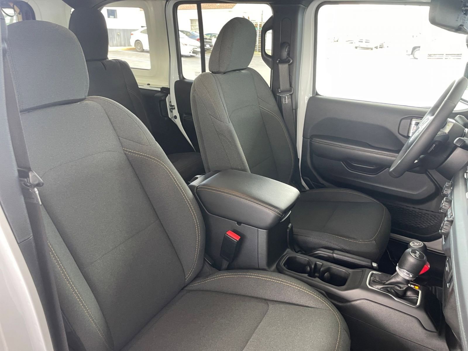 Thumbnail: 2025 Jeep Wrangler - 35