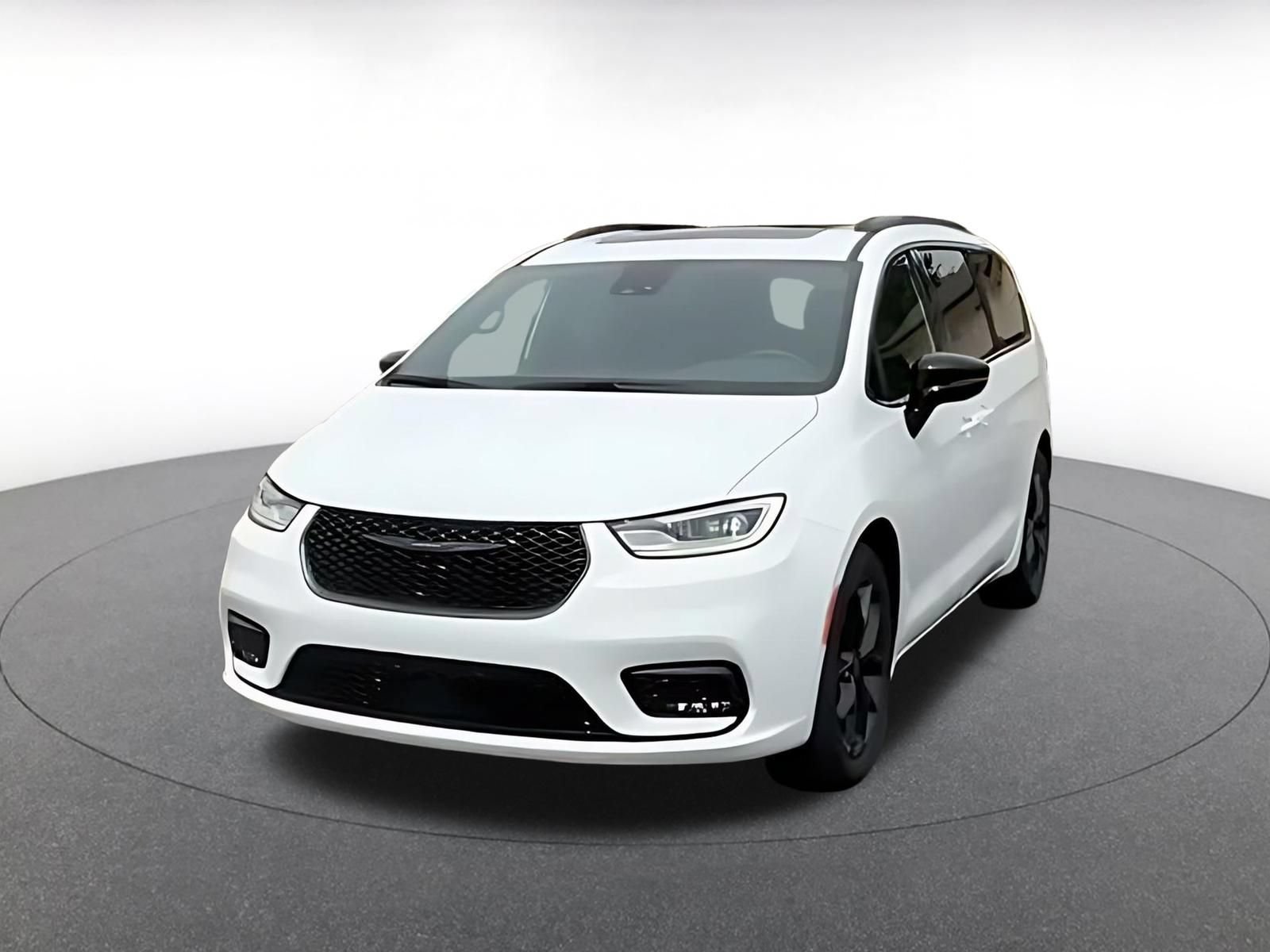 Thumbnail: 2025 Chrysler Pacifica - 5