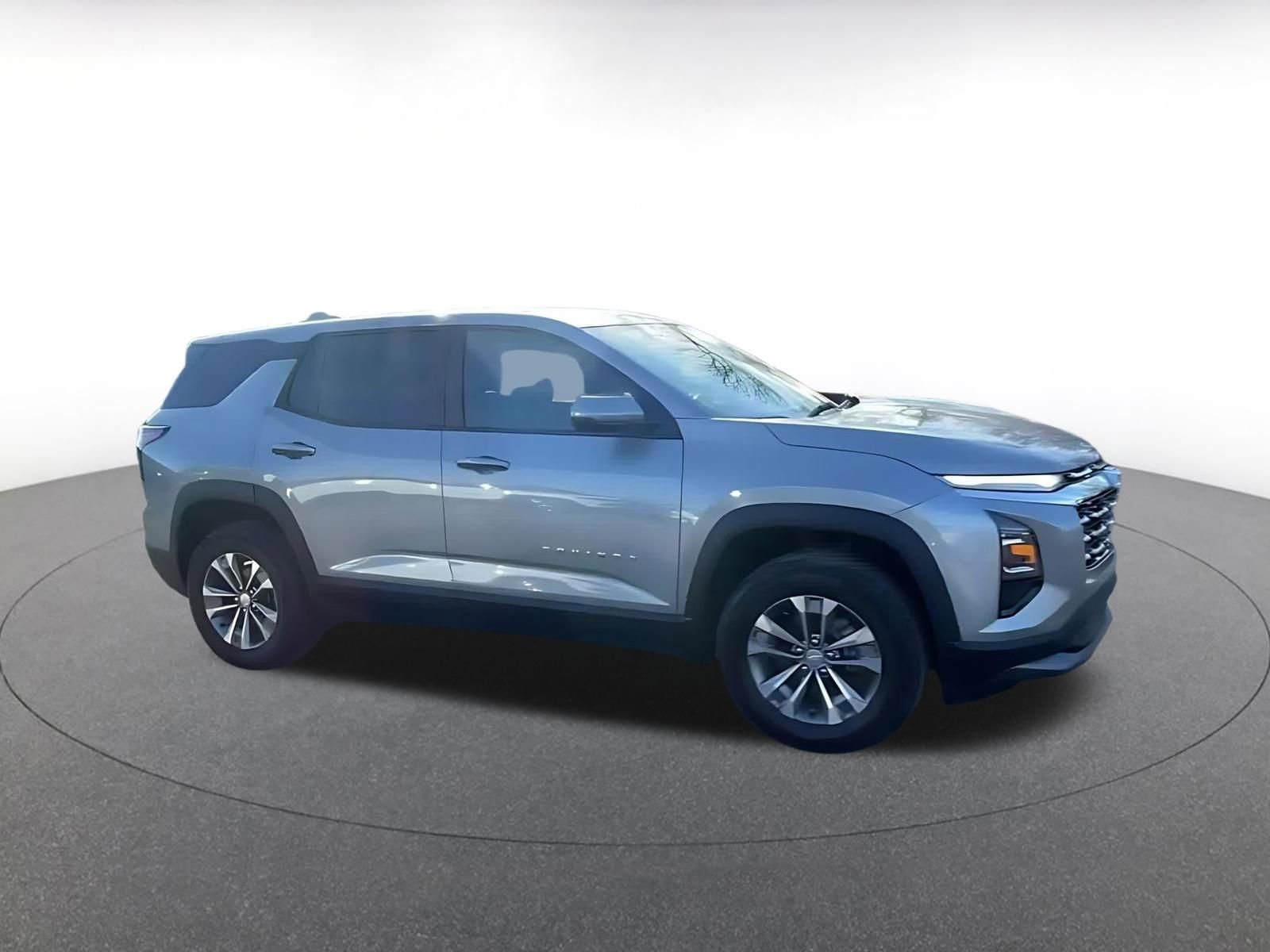 Thumbnail: 2025 Chevrolet Equinox - 2