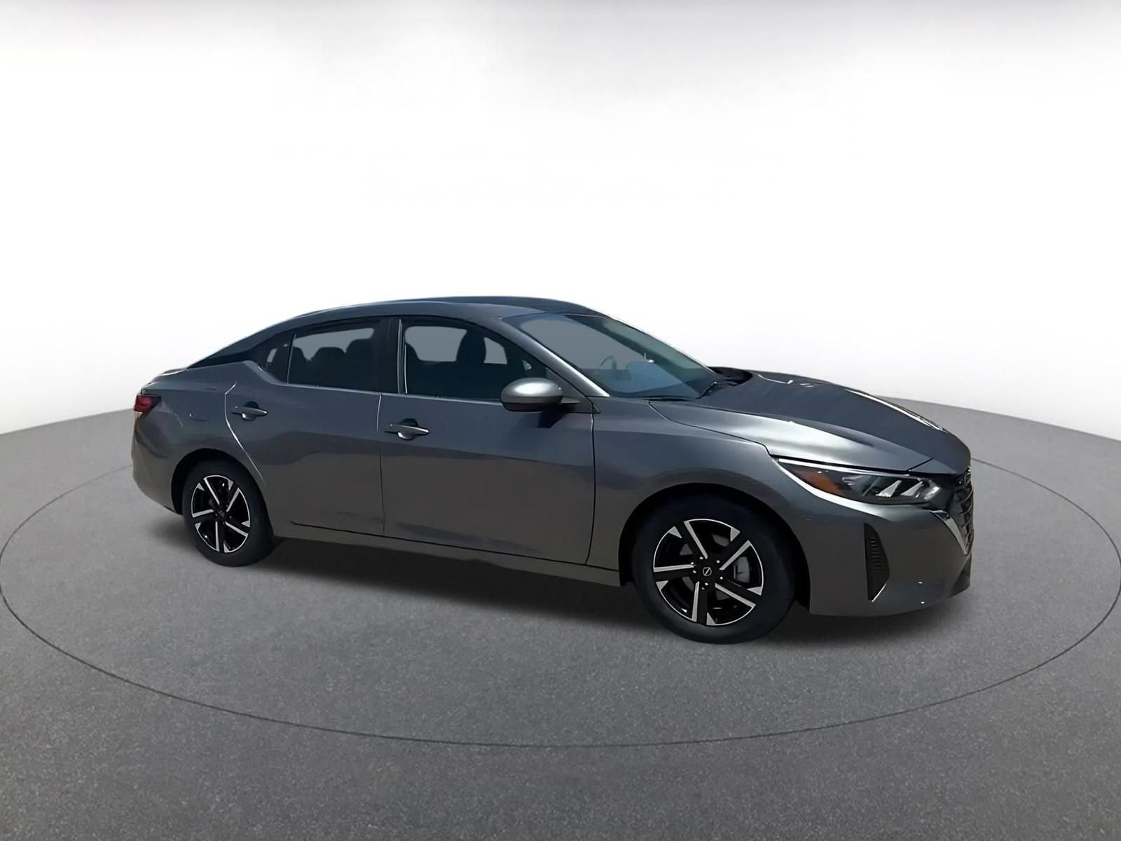 Thumbnail: 2025 Nissan Sentra - 2