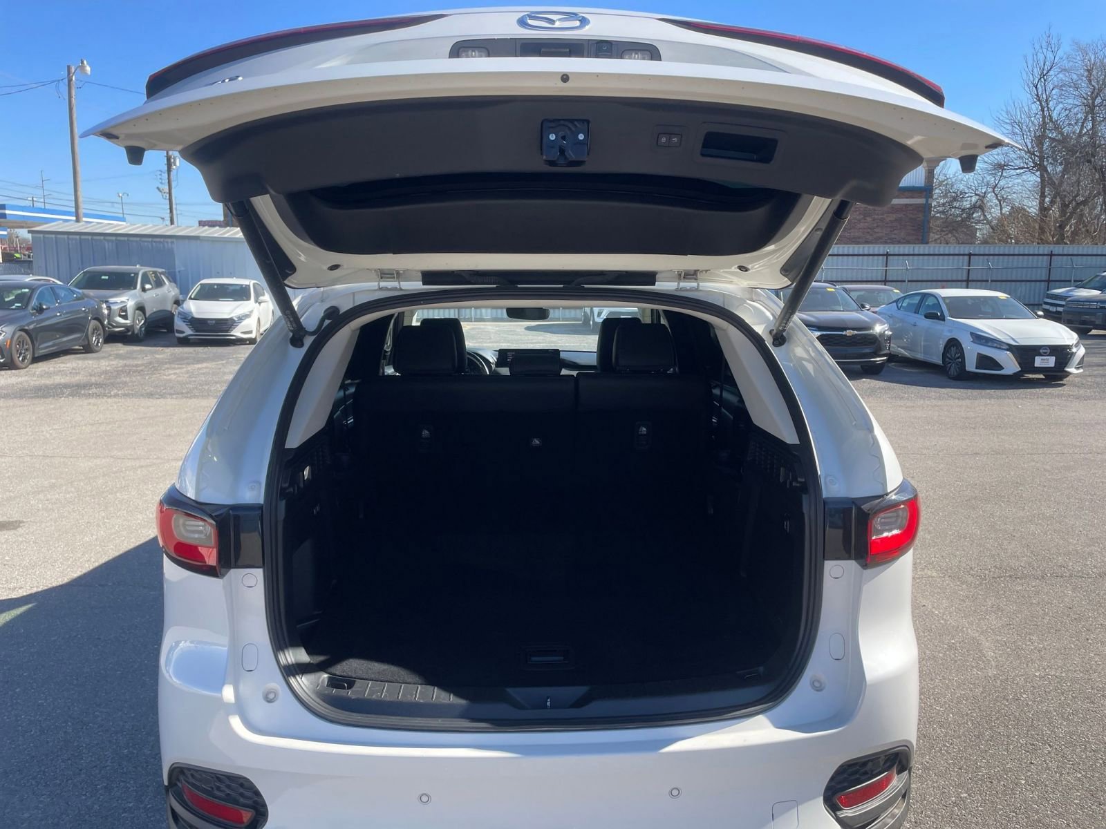 Thumbnail: 2025 Mazda CX-70 - 34