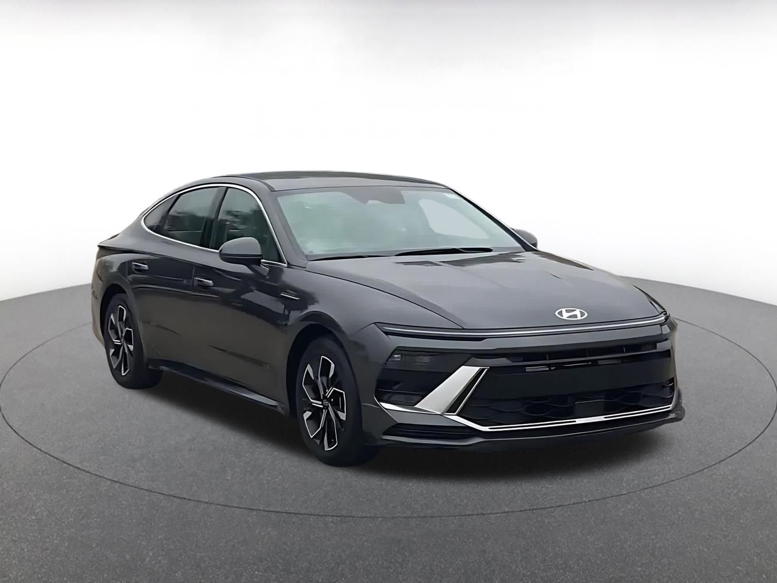 Thumbnail: 2025 Hyundai Sonata - 3