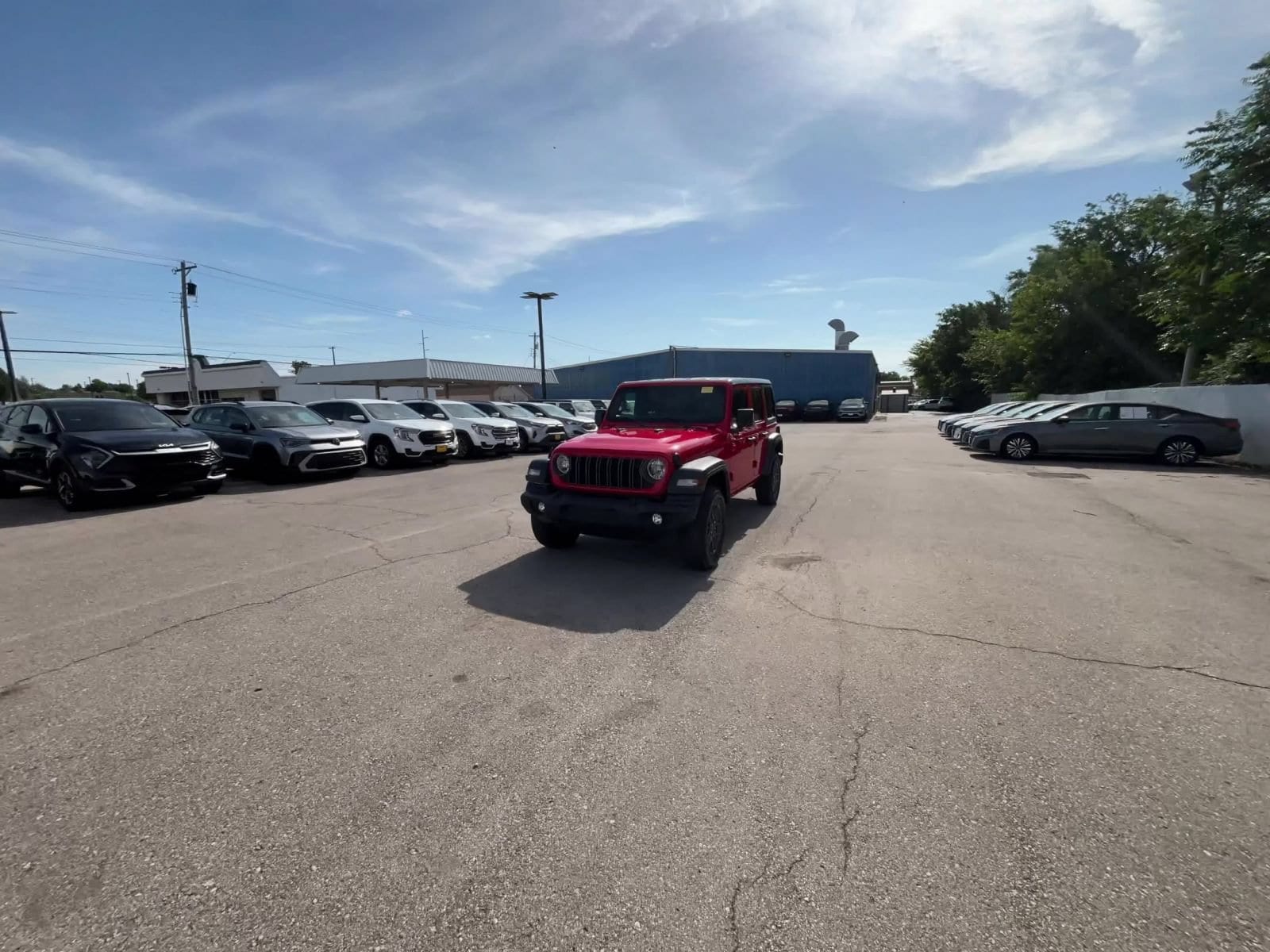 Thumbnail: 2025 Jeep Wrangler - 16