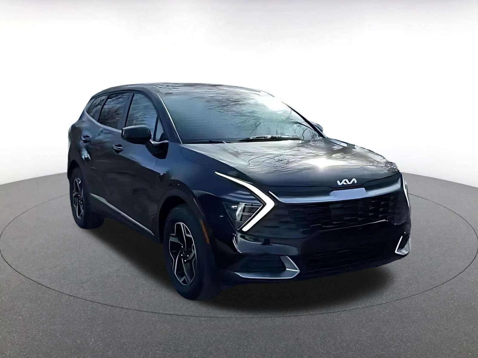 Thumbnail: 2025 Kia Sportage - 3