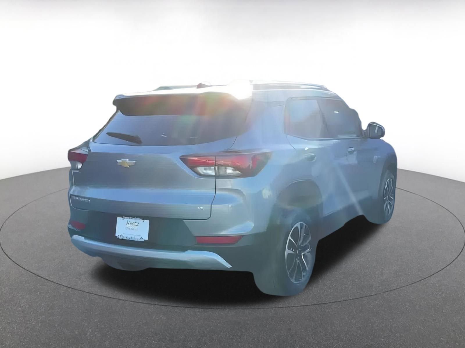 Thumbnail: 2025 Chevrolet TrailBlazer - 14