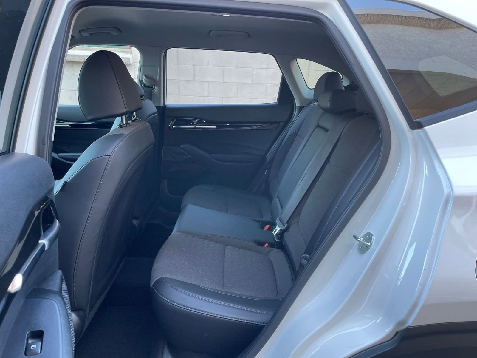 Thumbnail: 2025 Kia Seltos - 24