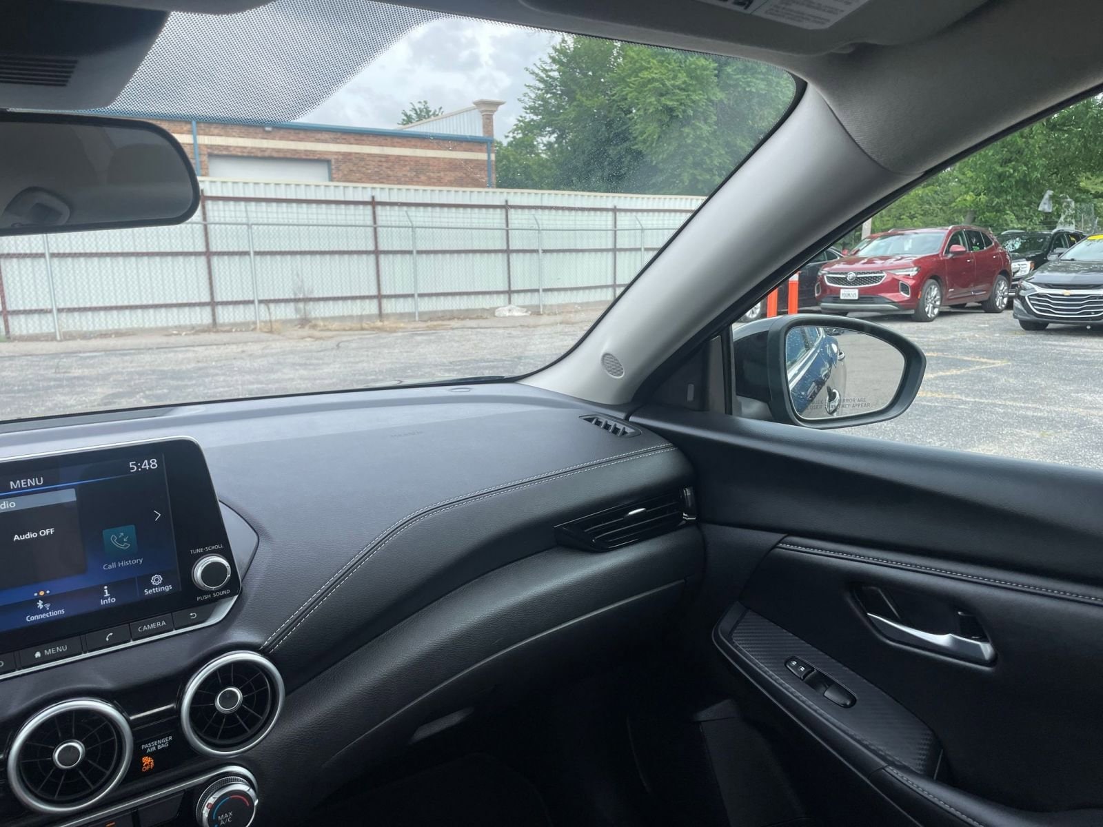 2024 Nissan Sentra SV 33