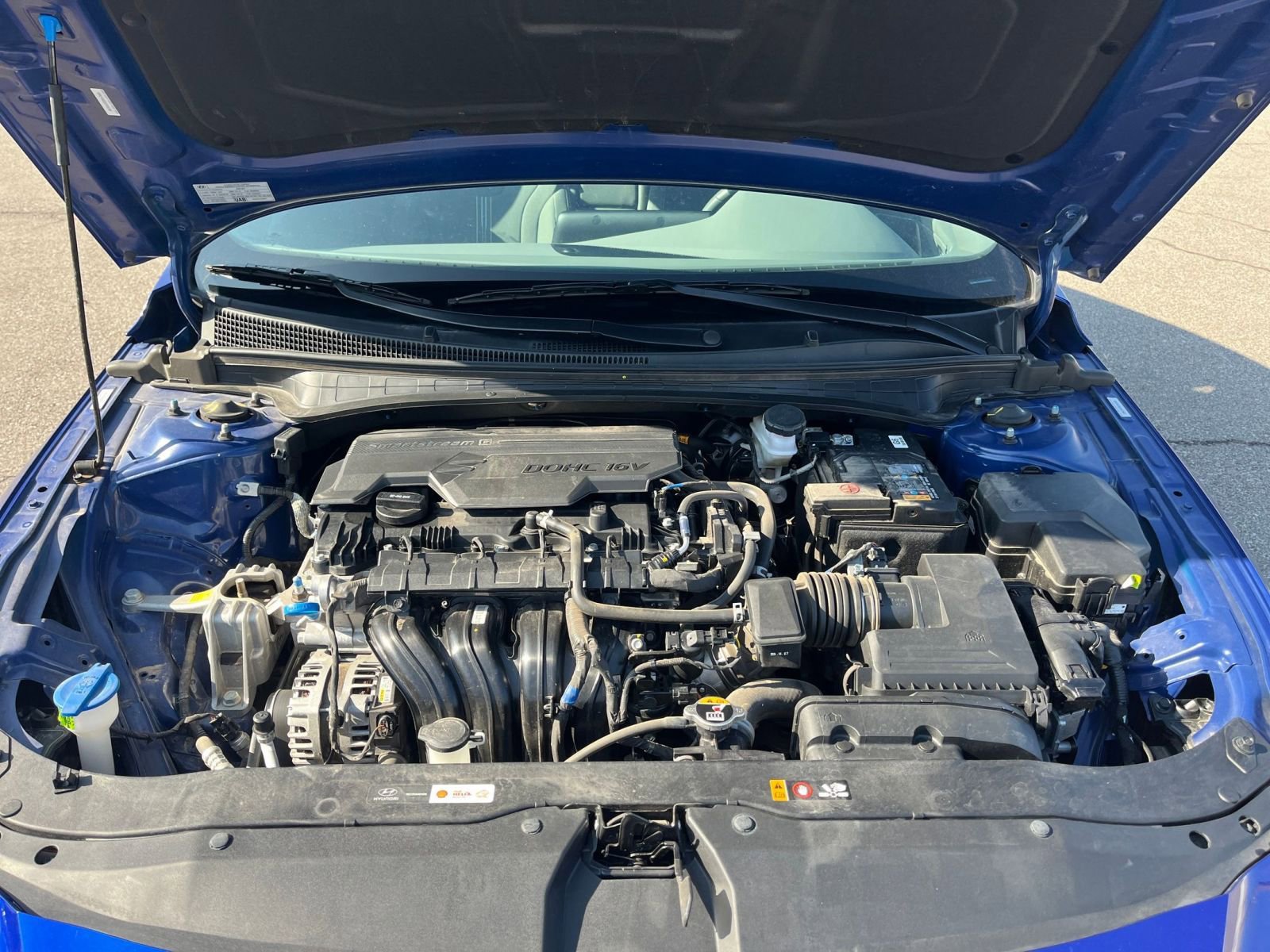 Thumbnail: 2025 Hyundai Elantra - 32