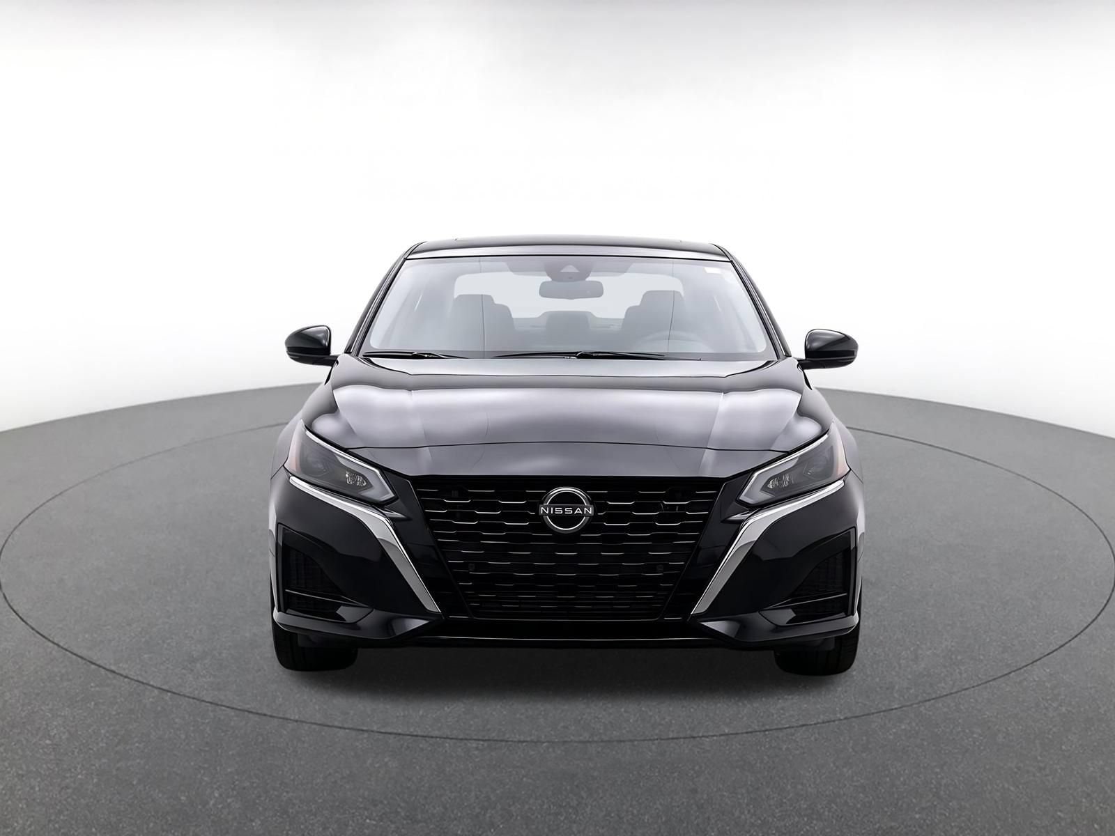 Thumbnail: 2025 Nissan Altima - 2